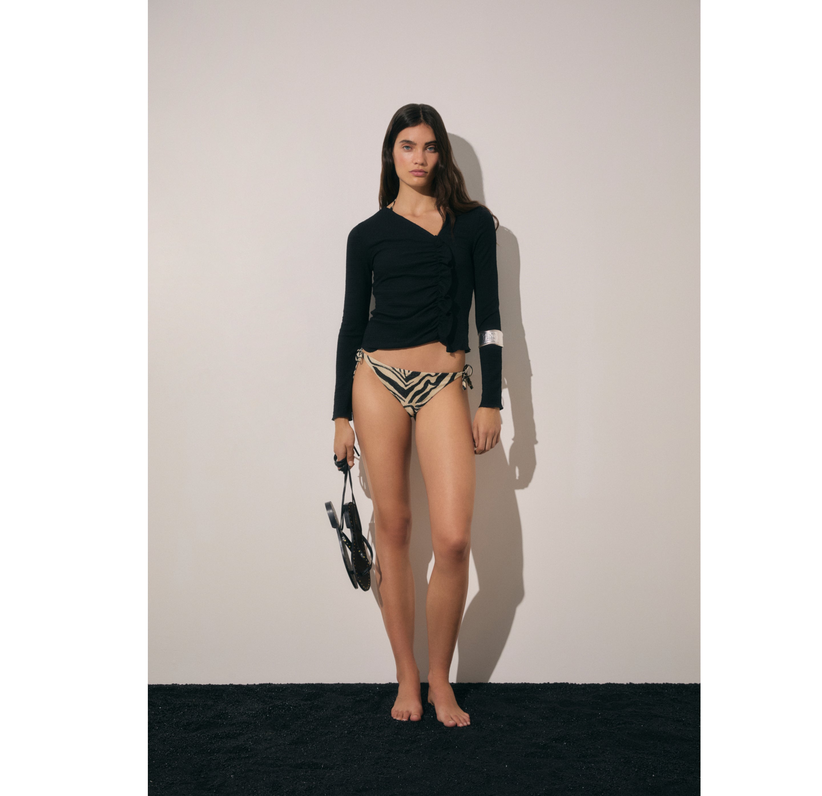 031225_des_cl_swimwear_w_07