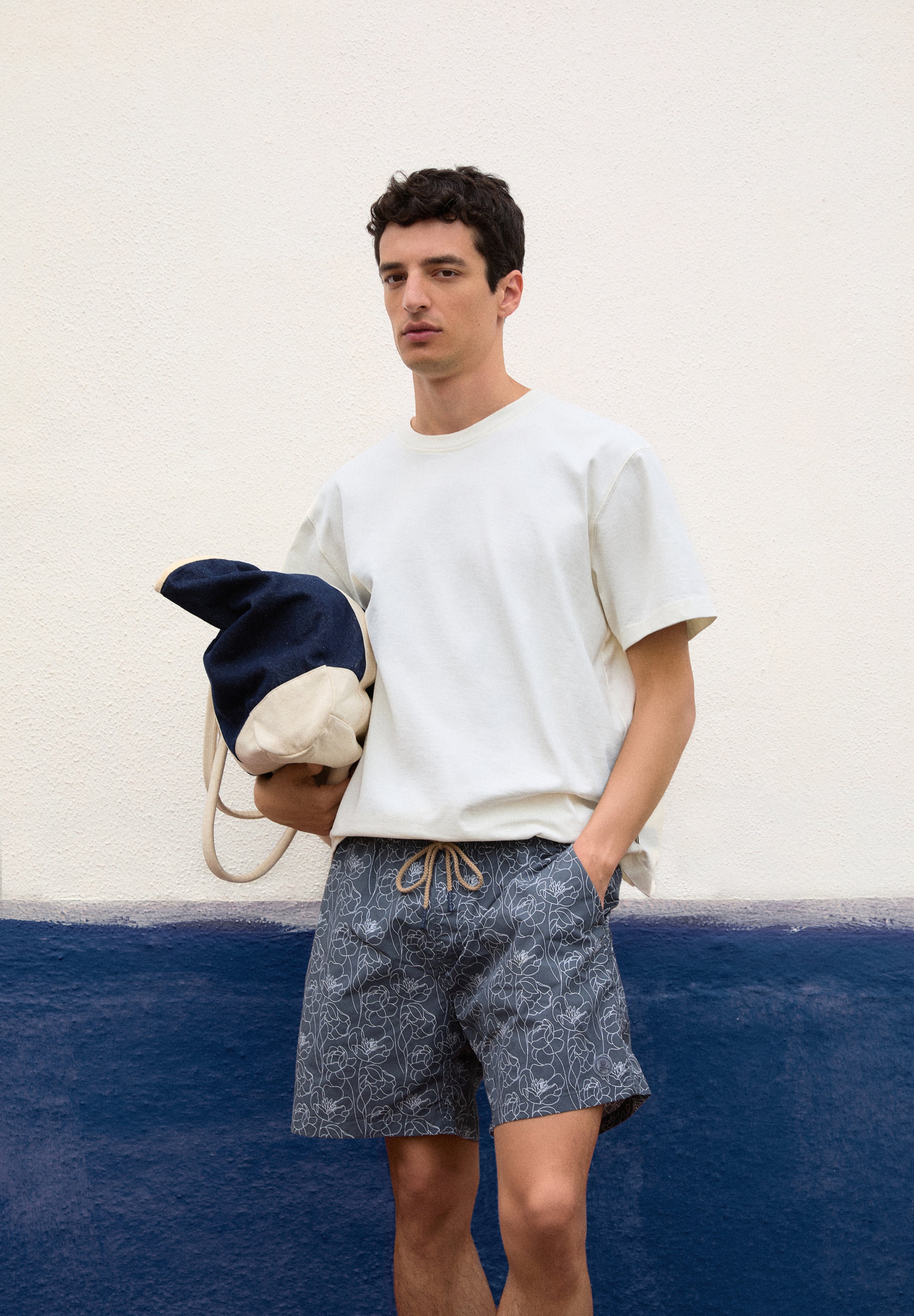 031225_des_swimwear_08