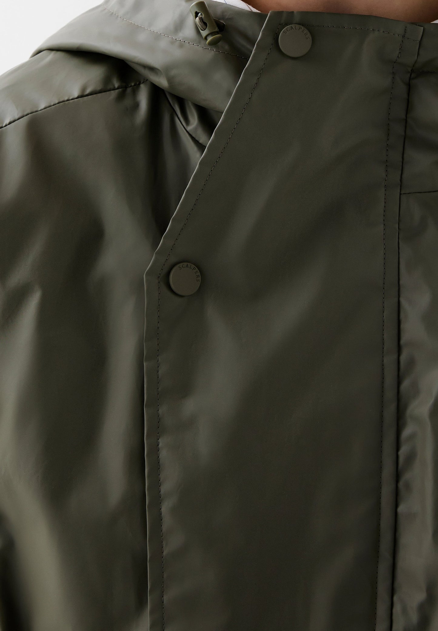 CHAQUETA IMPERMEABLE