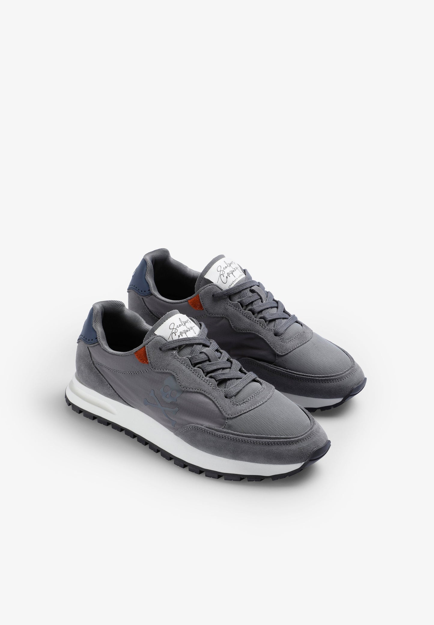 SNEAKERS LIGERAS CALAVERA CONTRASTE