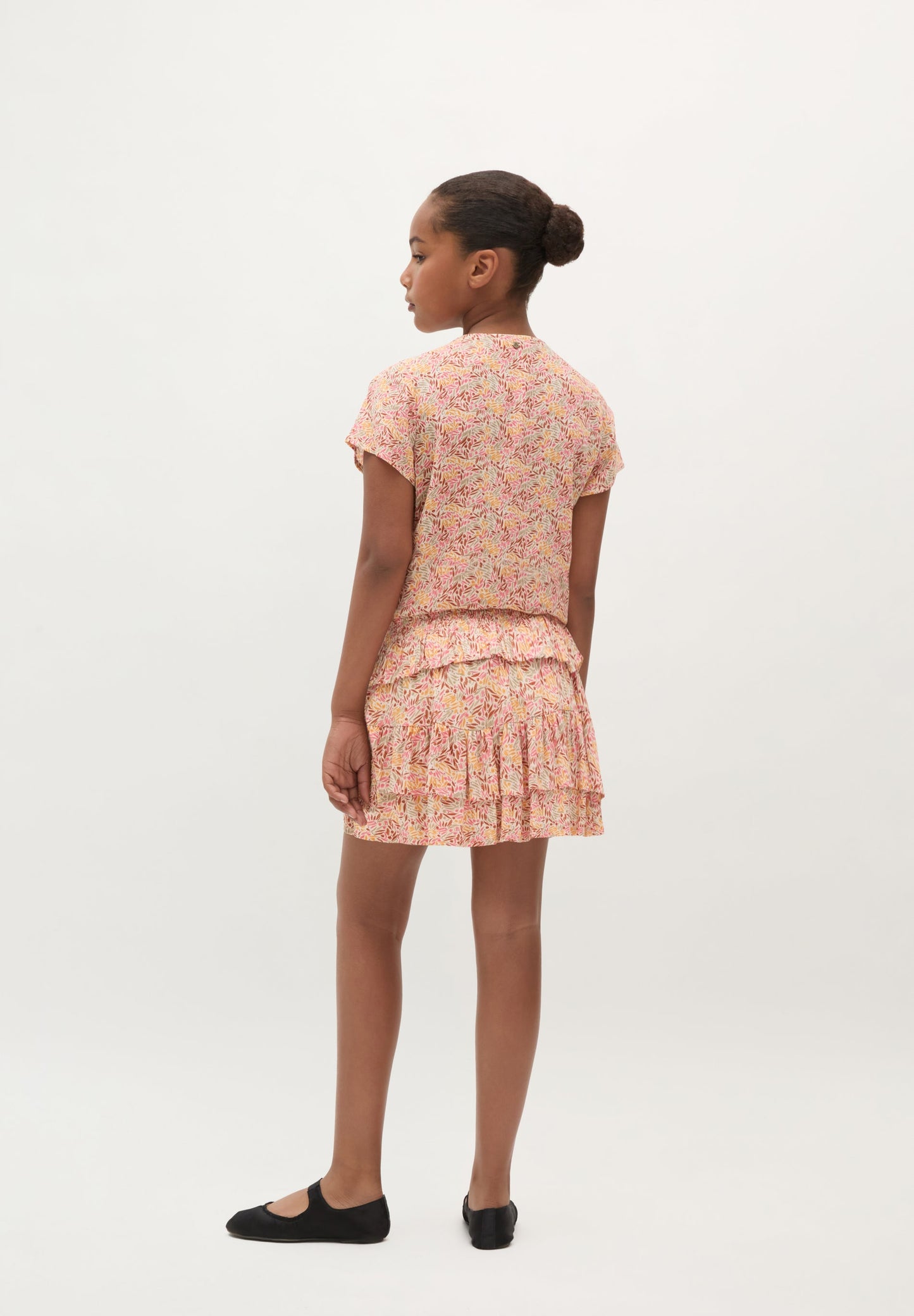 FALDA MINI FLORES VOLANTES