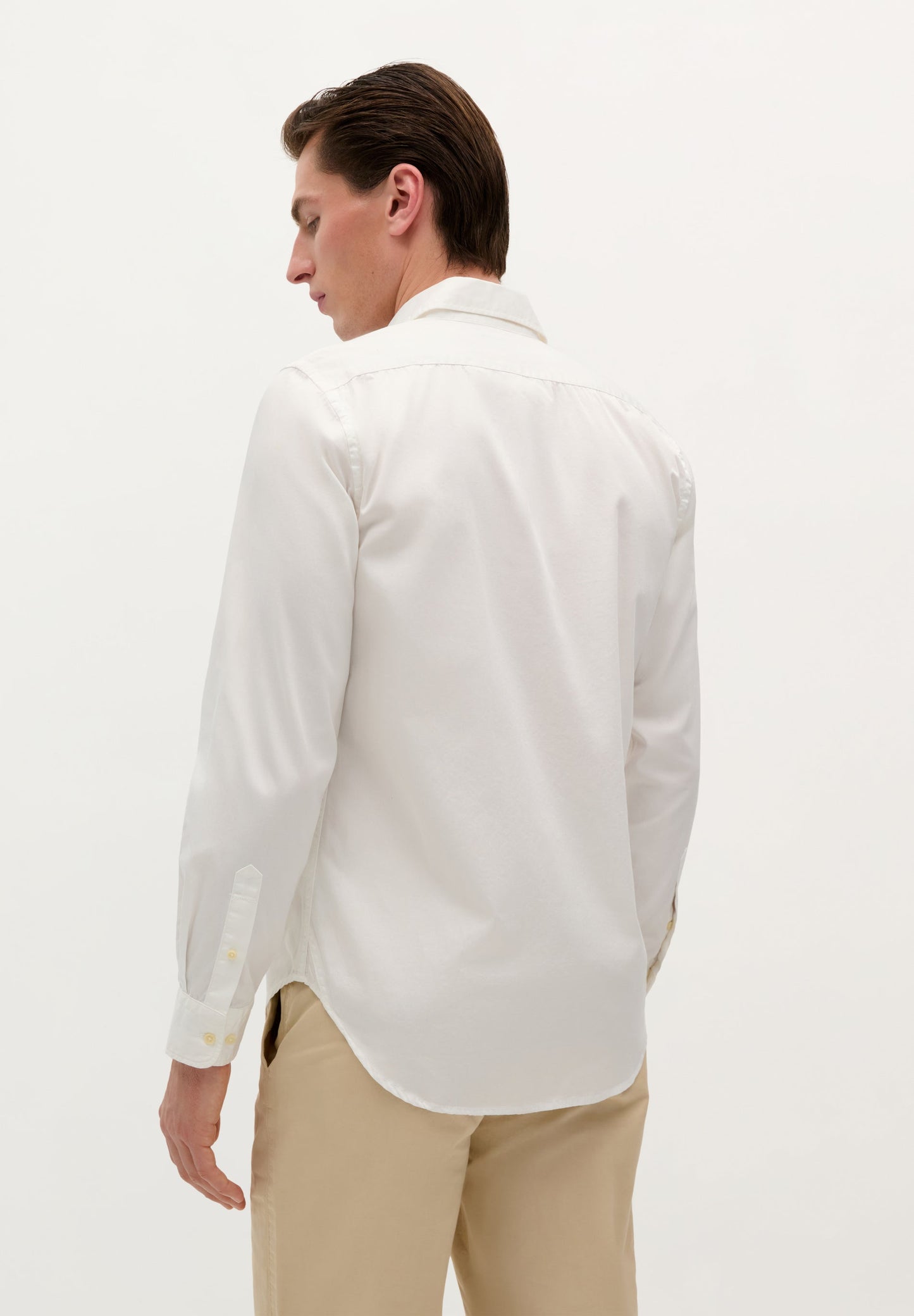 CAMISA CALAVERA BORDADA TONO