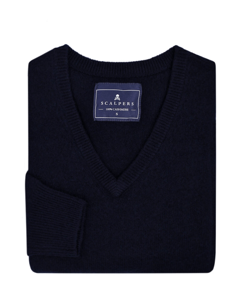 SAINT V NECK 04