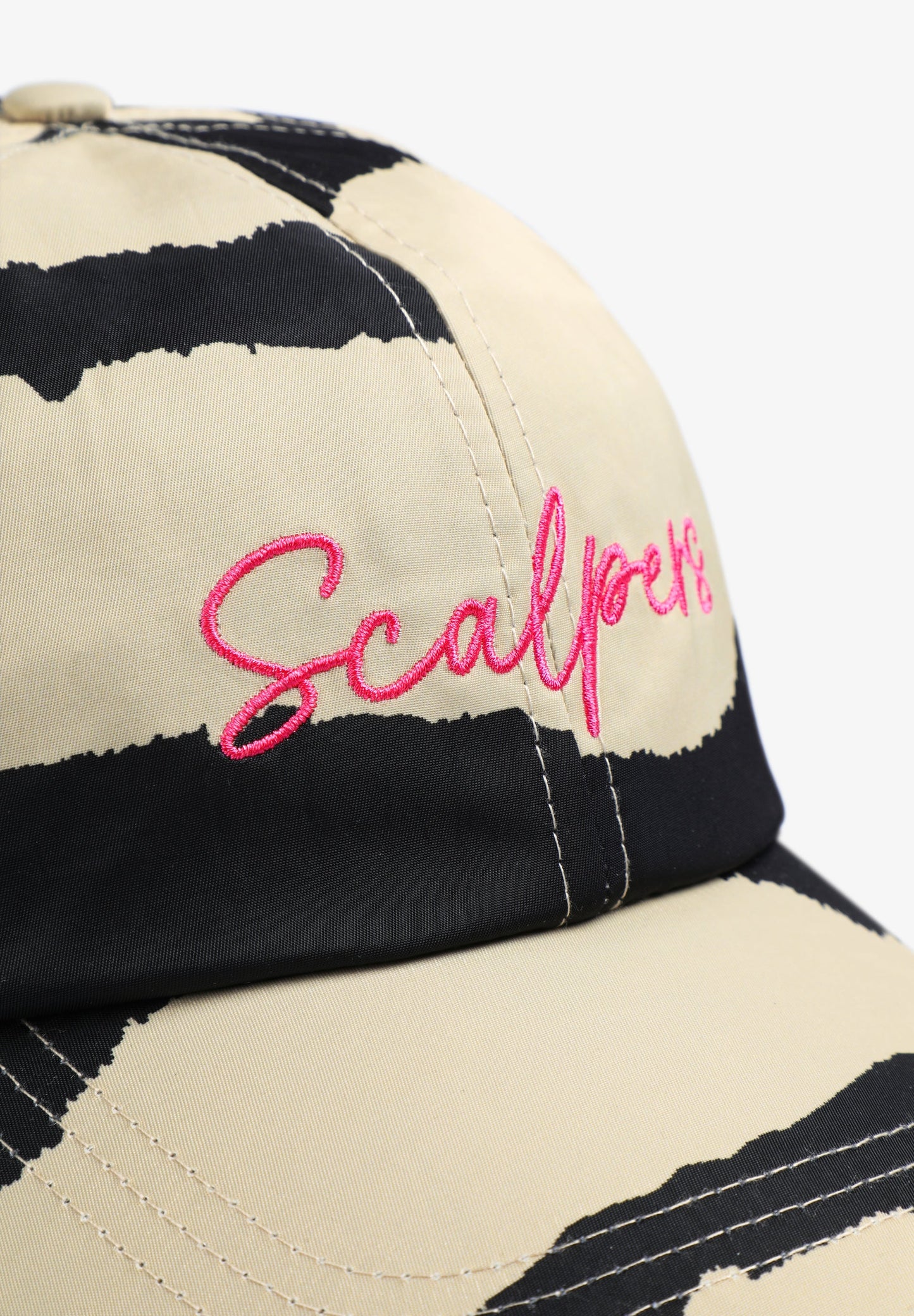 GORRA ESTAMPADO LOGO