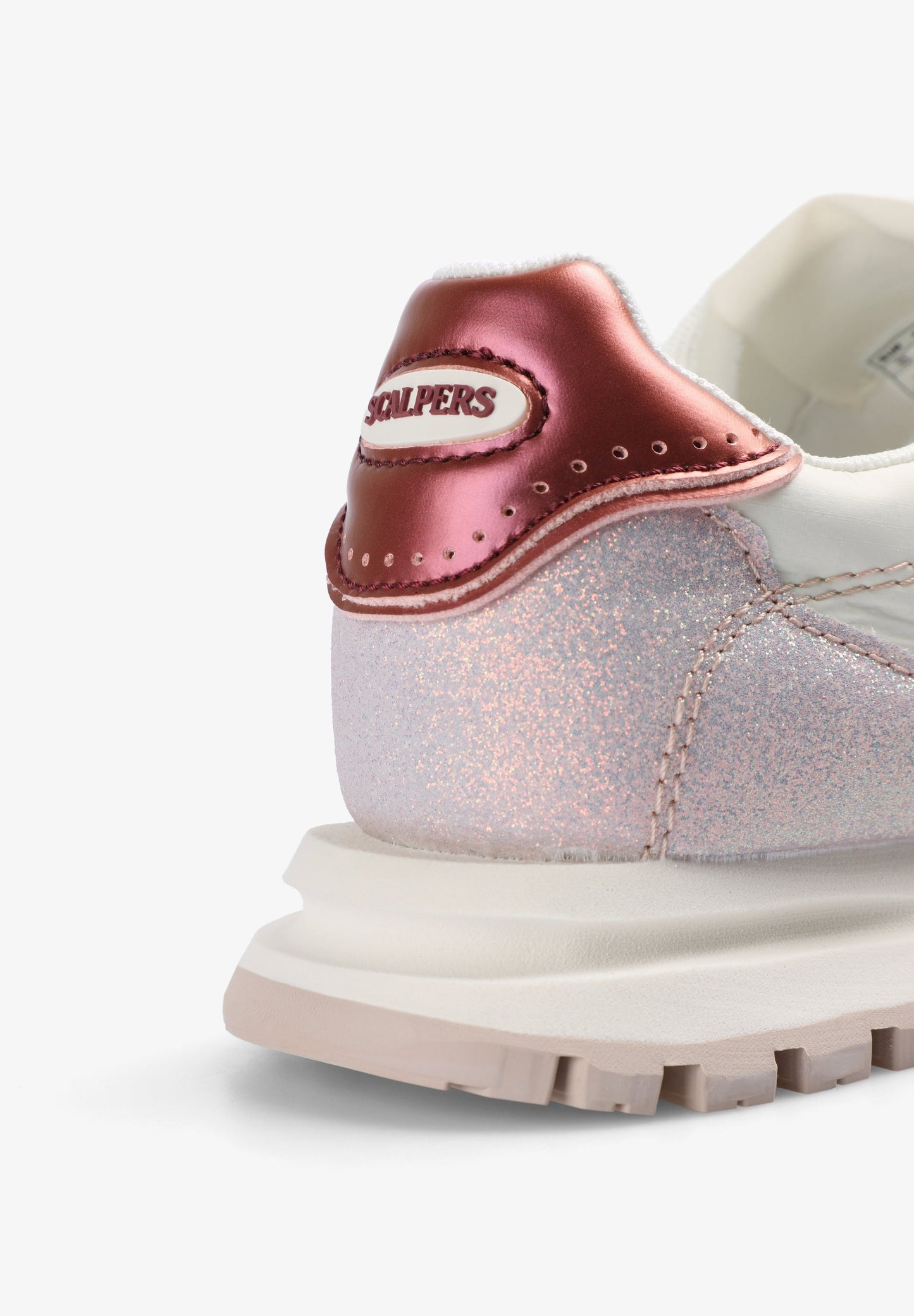 SNEAKERS CALAVERA SUELA PRONUNCIADA