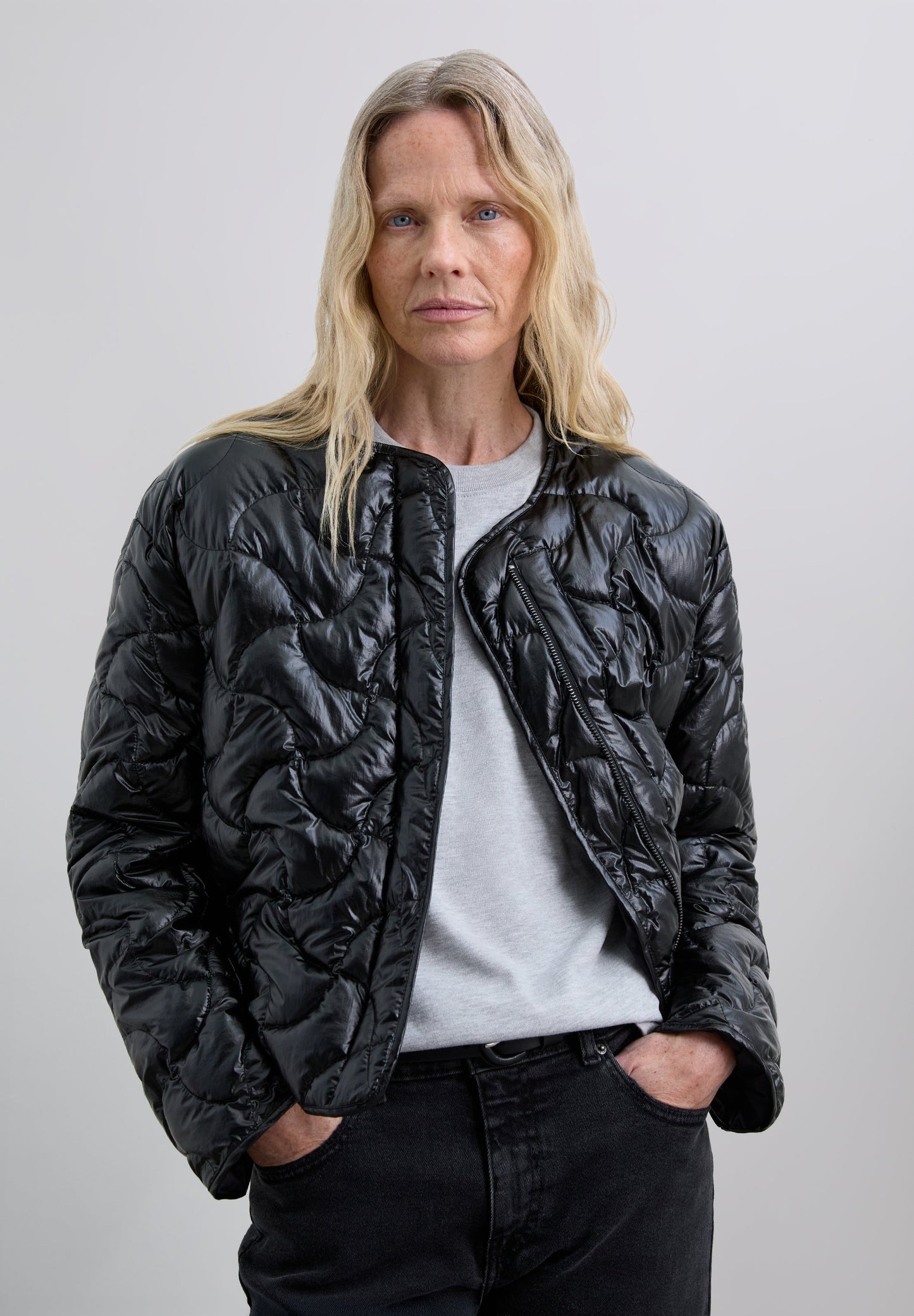 CHAQUETA ACOLCHADA CORTE REGULAR