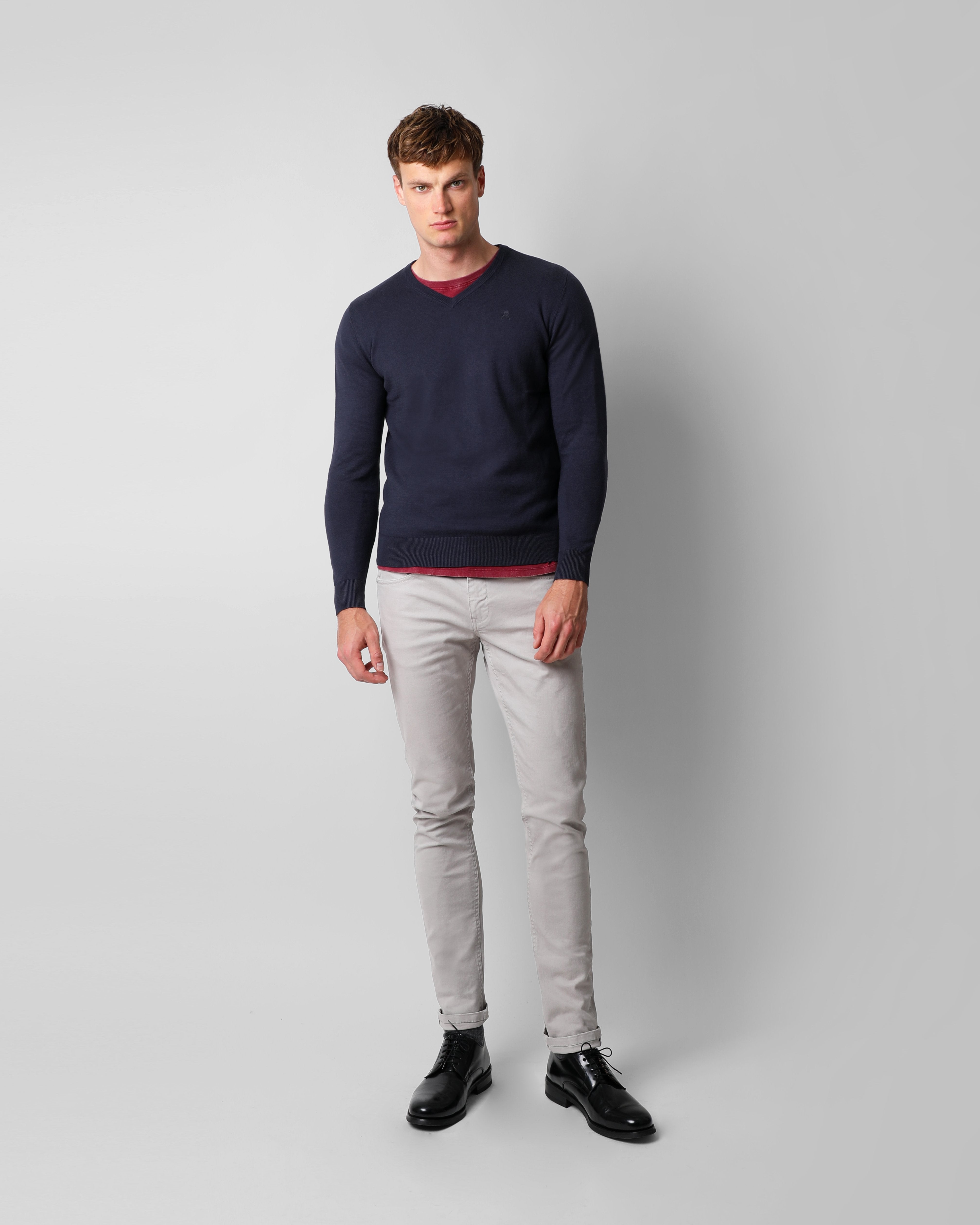 V NECK PETROL