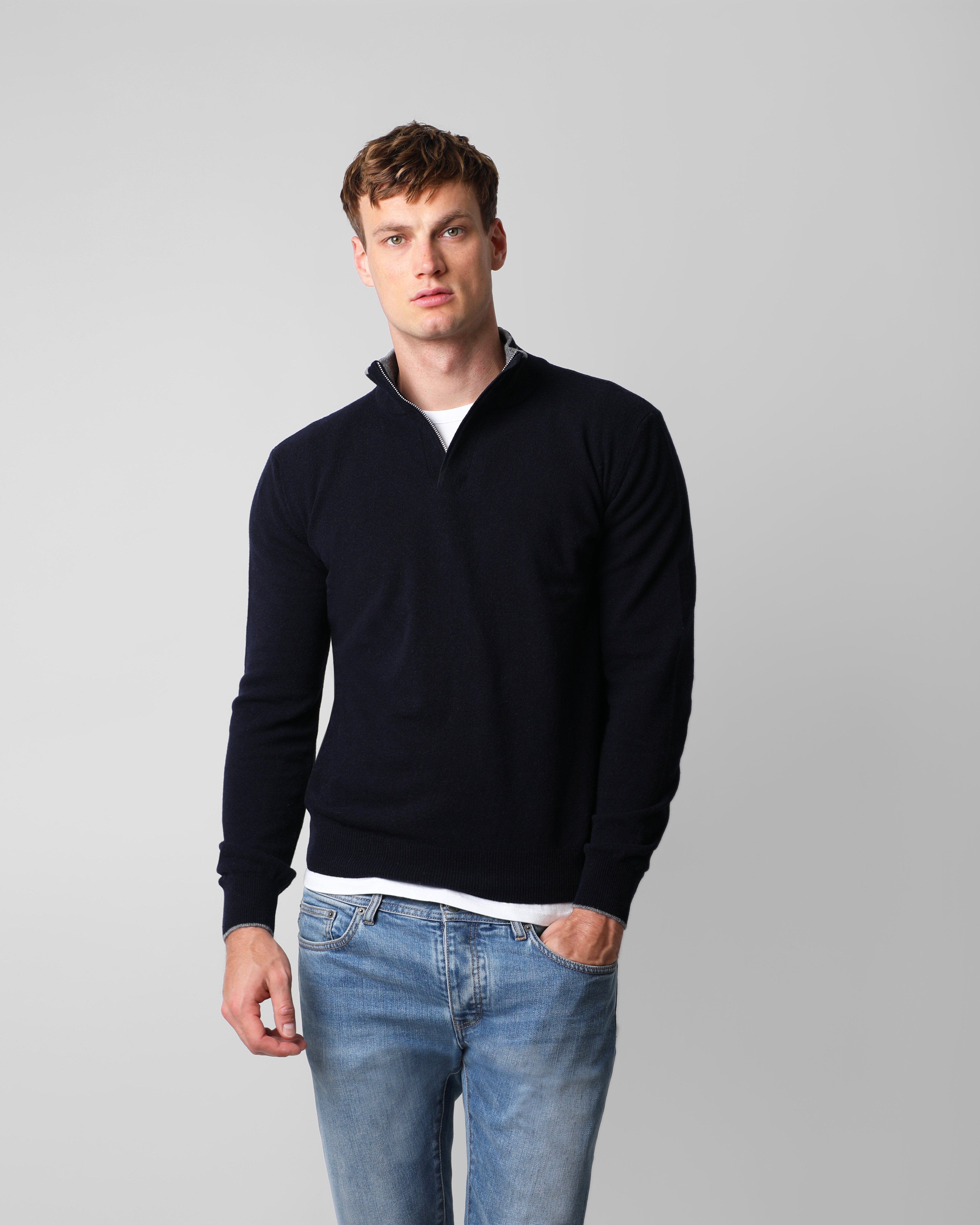 PEAK TRICOT NAVY