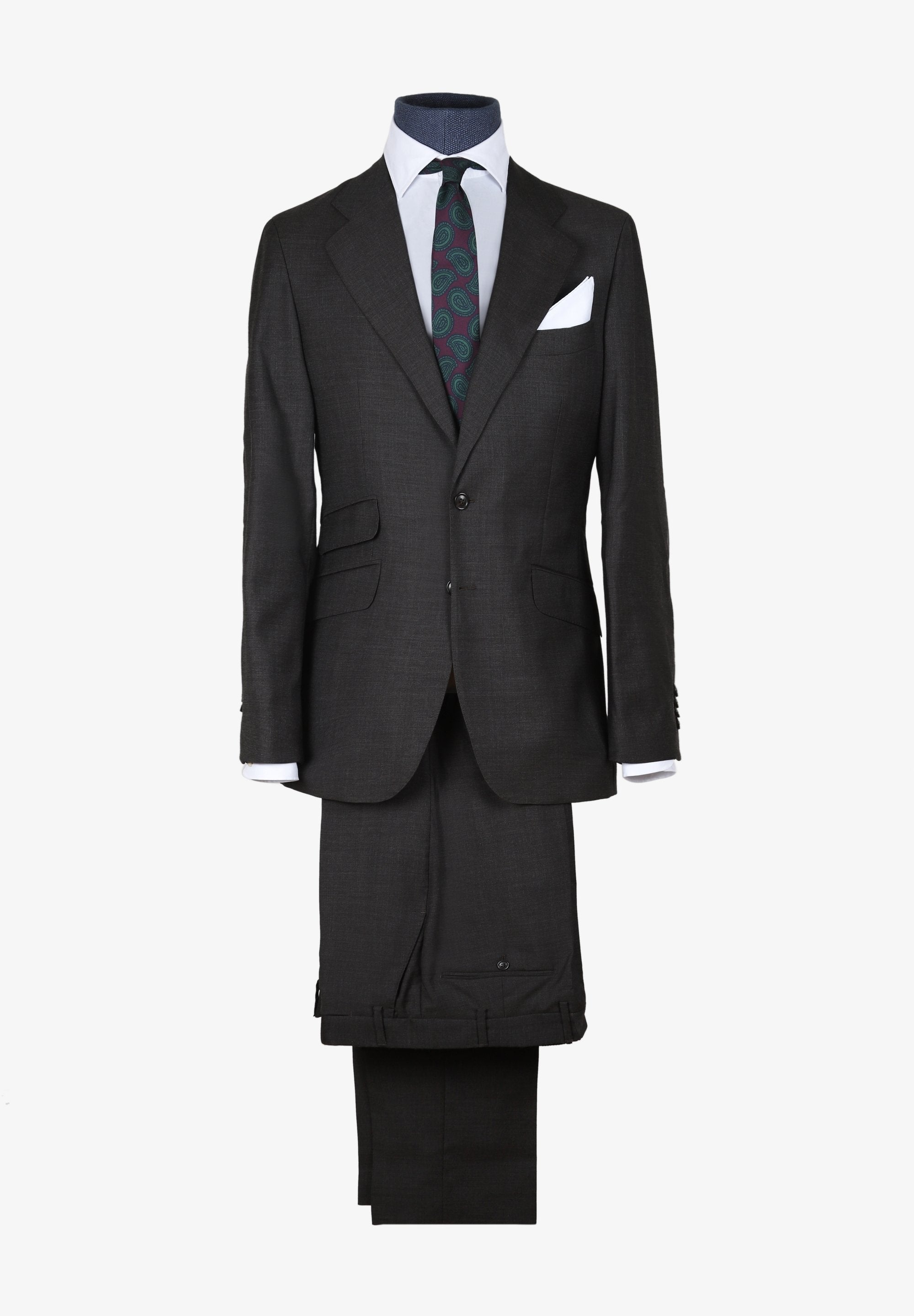 TRAJE CLÁSICO