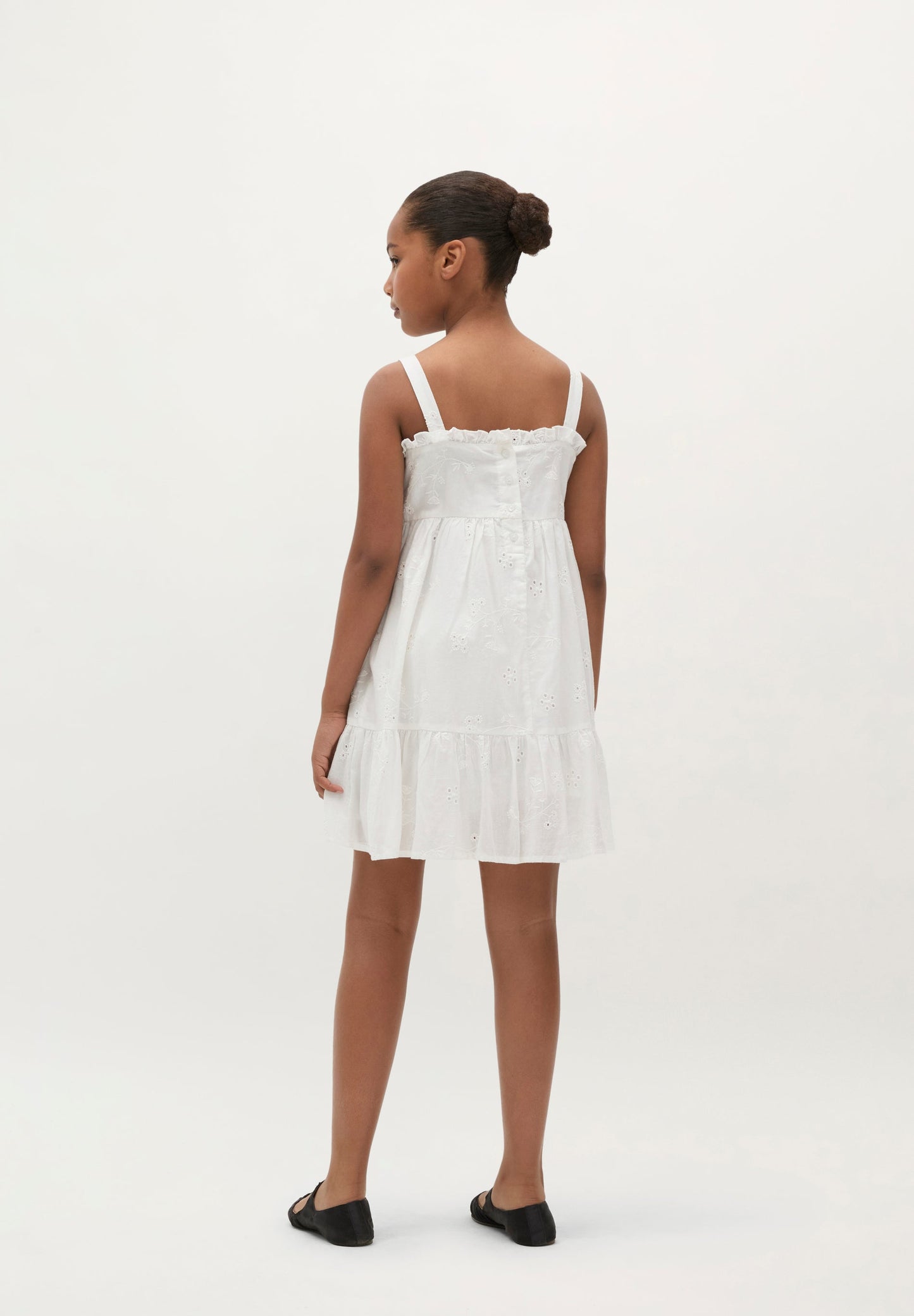 VESTIDO BORDADO FLORES