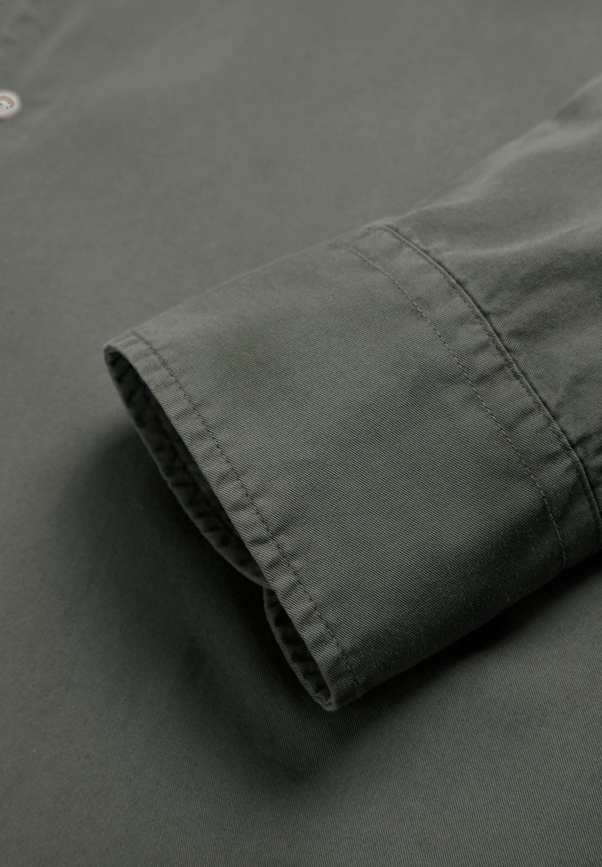 CAMISA REGULAR FIT BORDADA