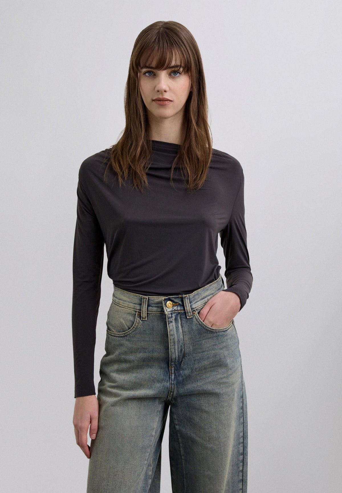 POLERA ESCOTE DRAPEADO