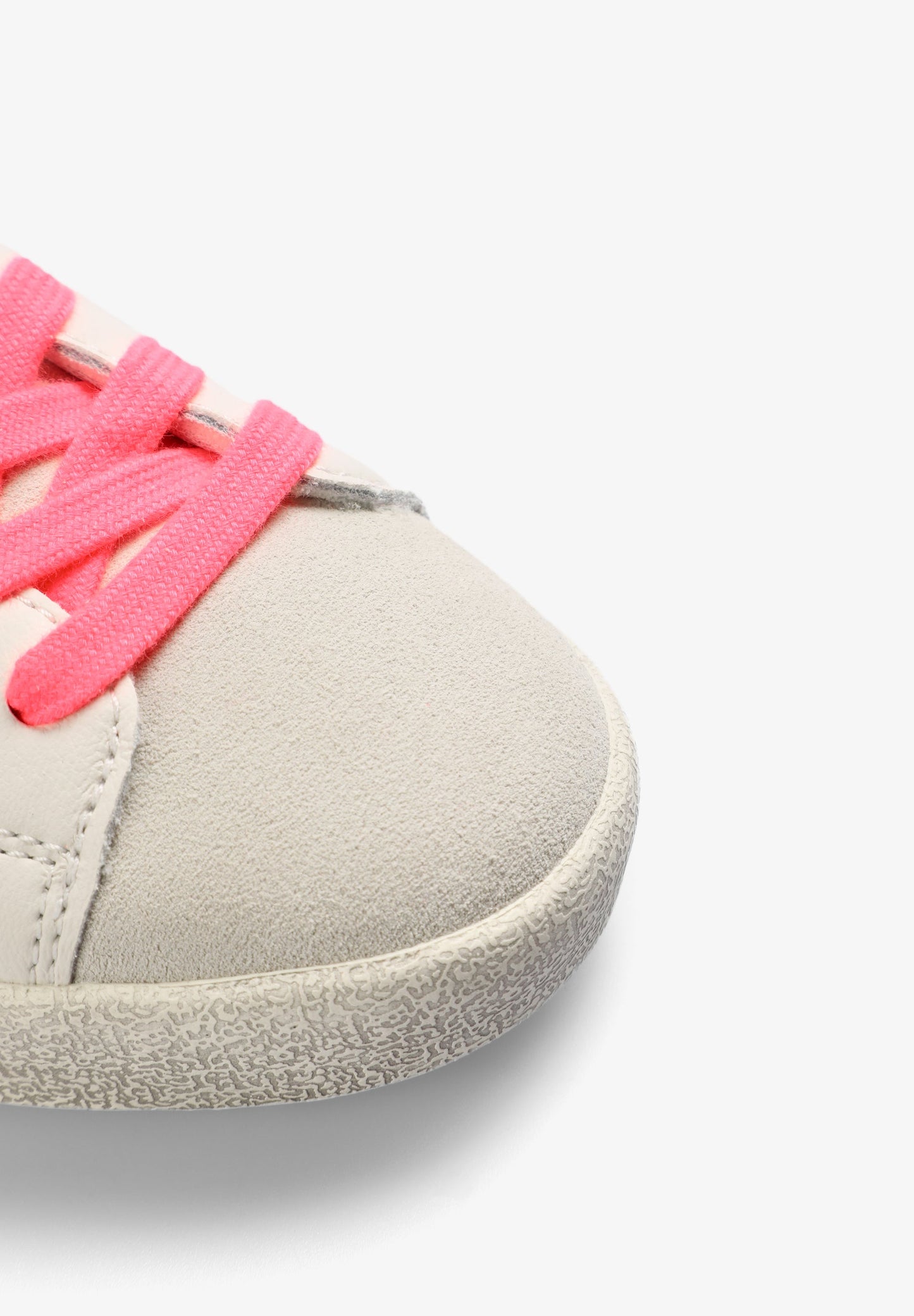 PINK SNEAKERS DETALLE