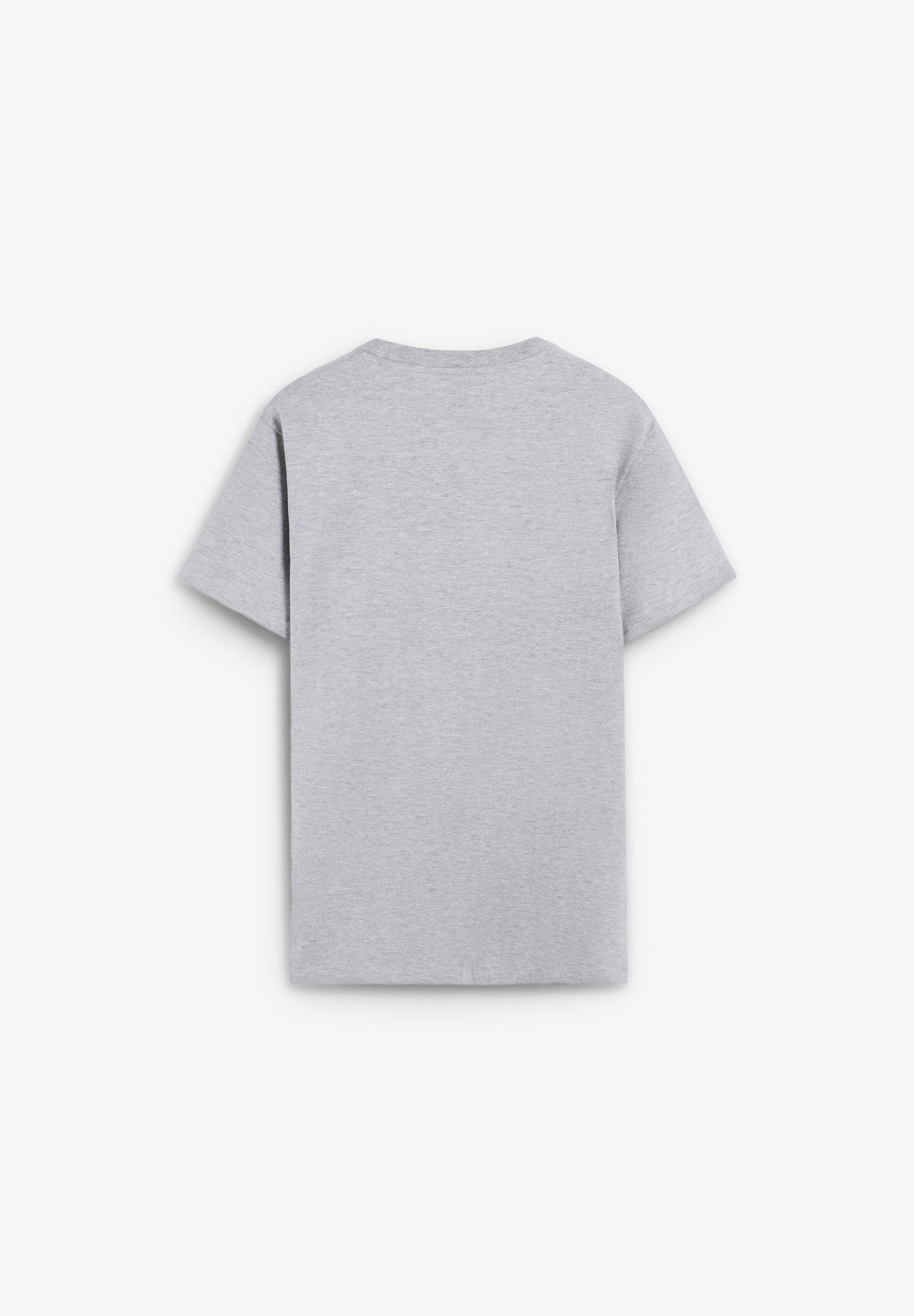 POLERA PARCHE BORDADO LOGO