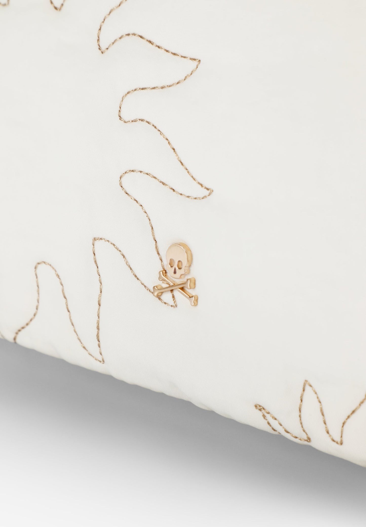 BOLSO CADENA BORDADOS SOLES