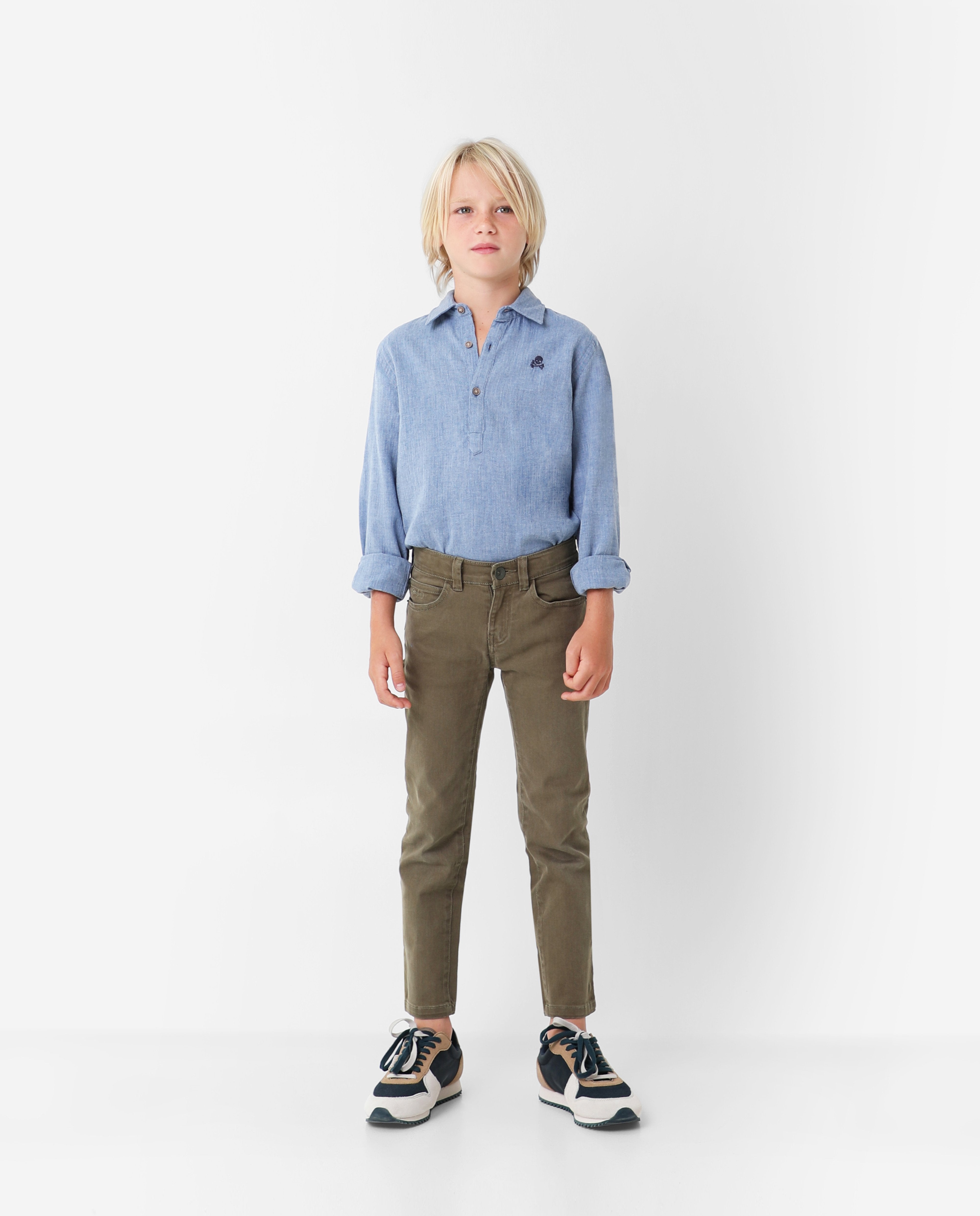 PANTALON CINCO BOLSILLOS