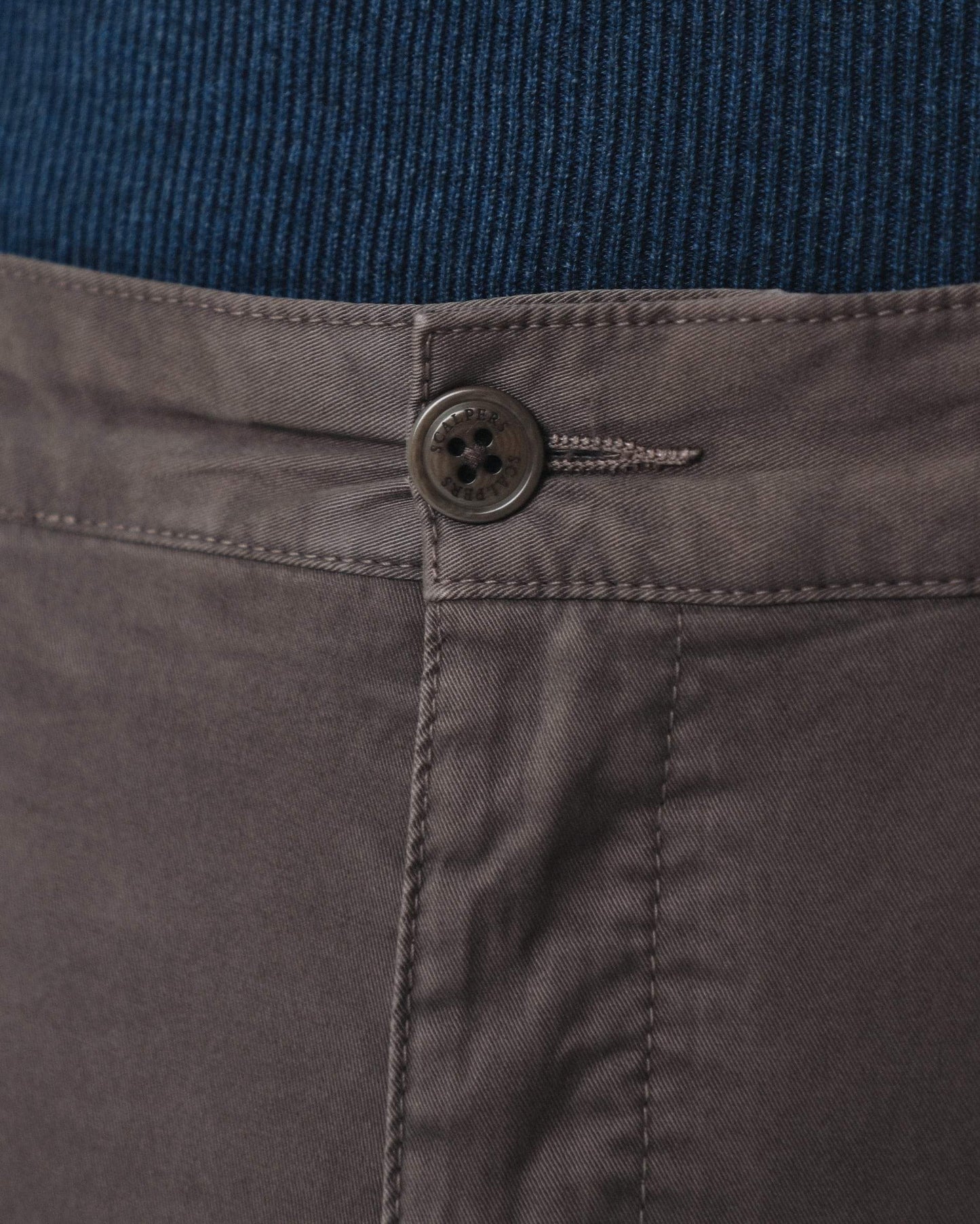 PANTALÓN CHINO CASUAL