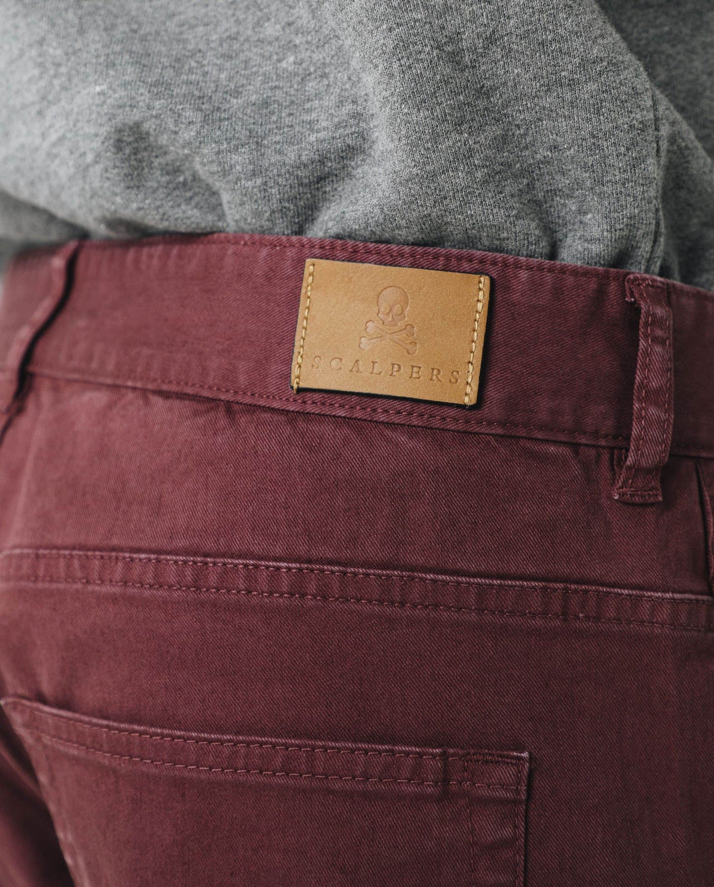 PANTALÓN CINCO BOLSILLOS