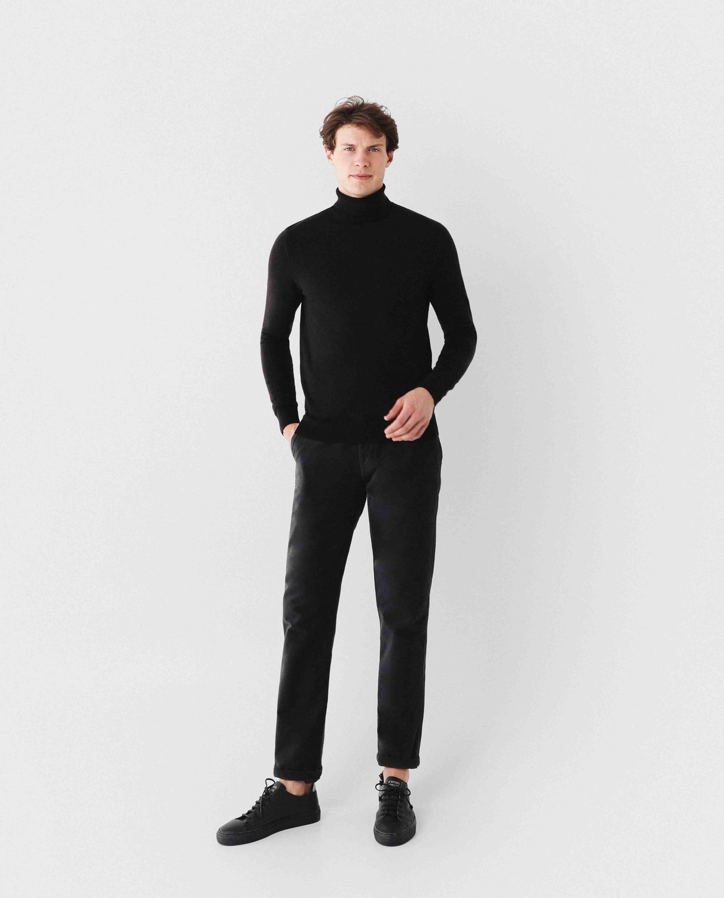 JERSEY BÁSICO CUELLO ALTO