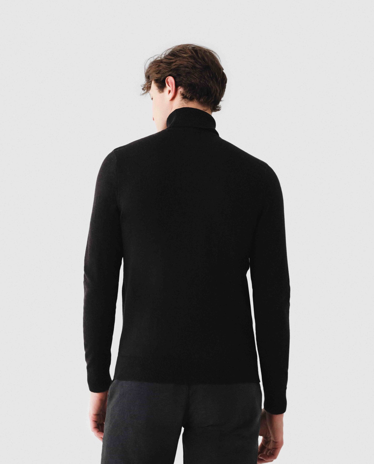 JERSEY BÁSICO CUELLO ALTO