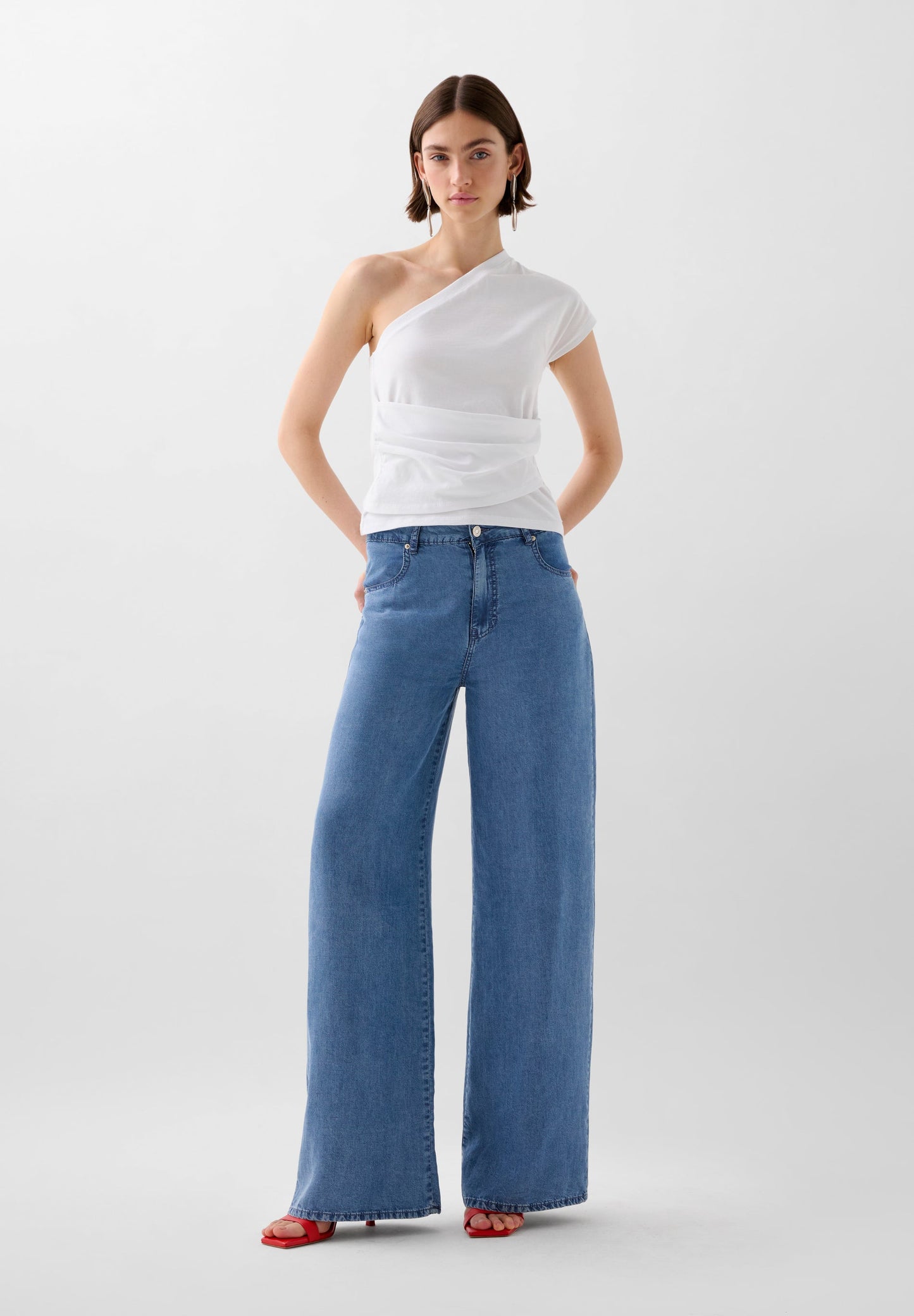 TOP ASIMÉTRICO DRAPEADO