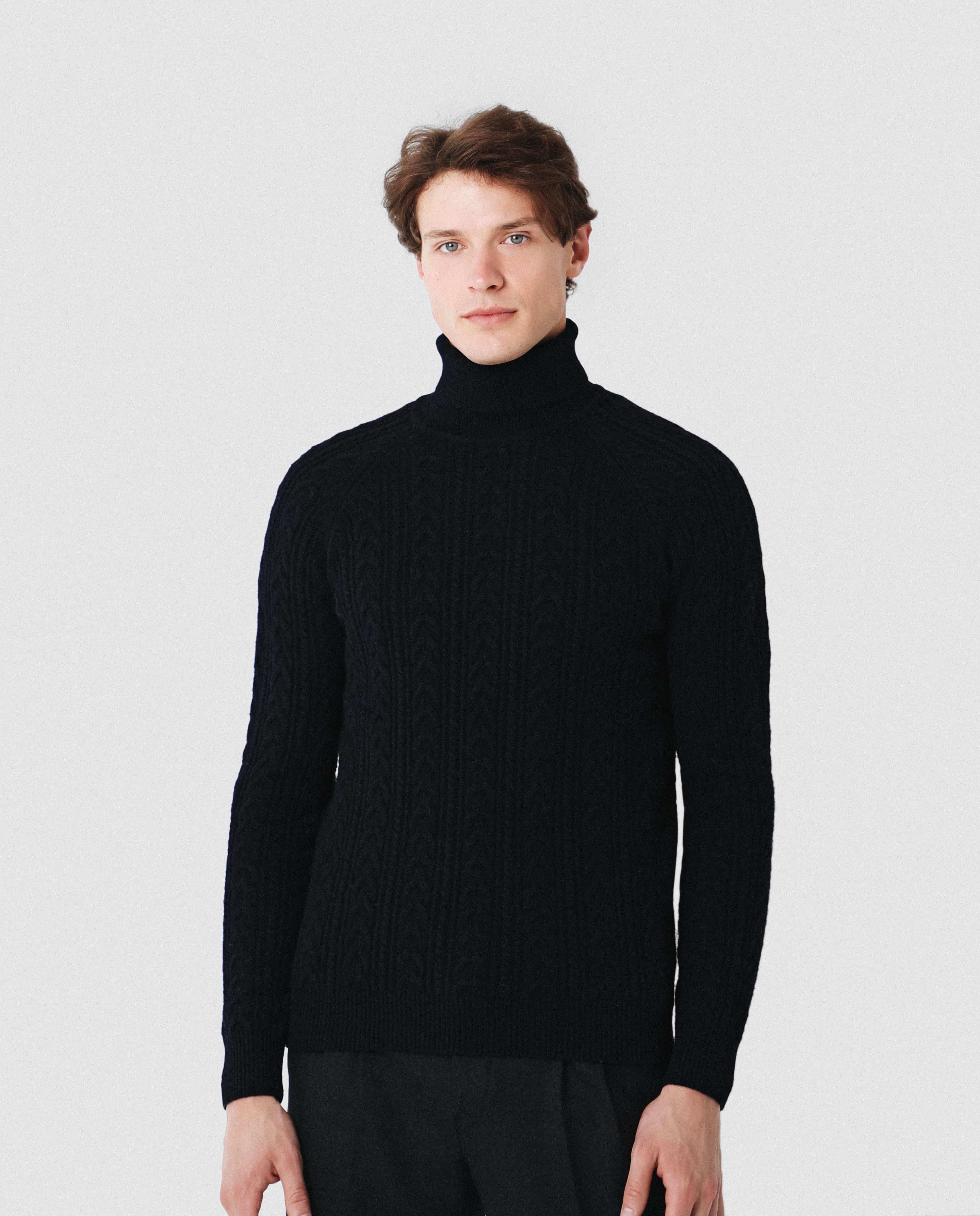 CABLE ROLL NECK TRICOT