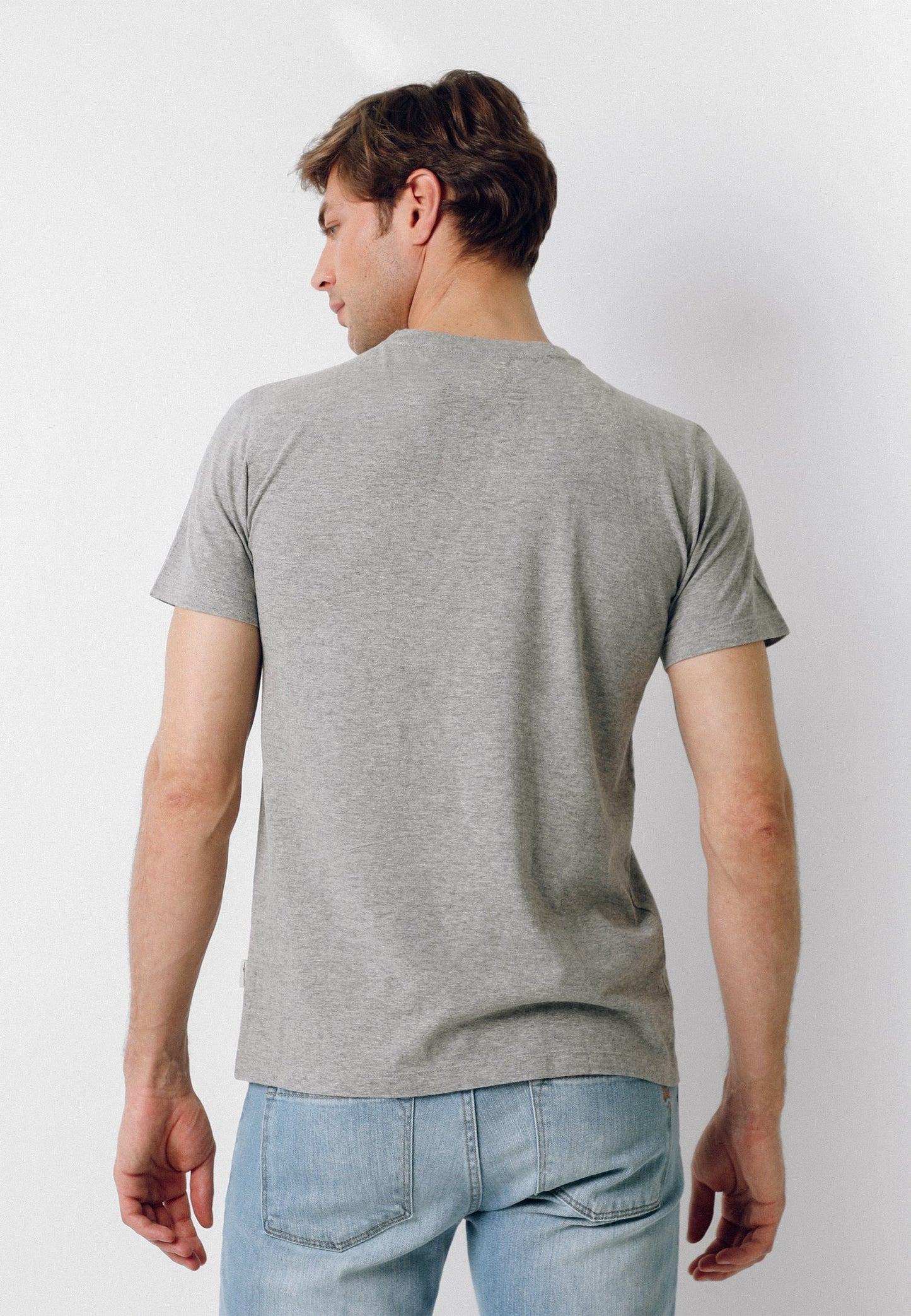 CAMISETA BÁSICA