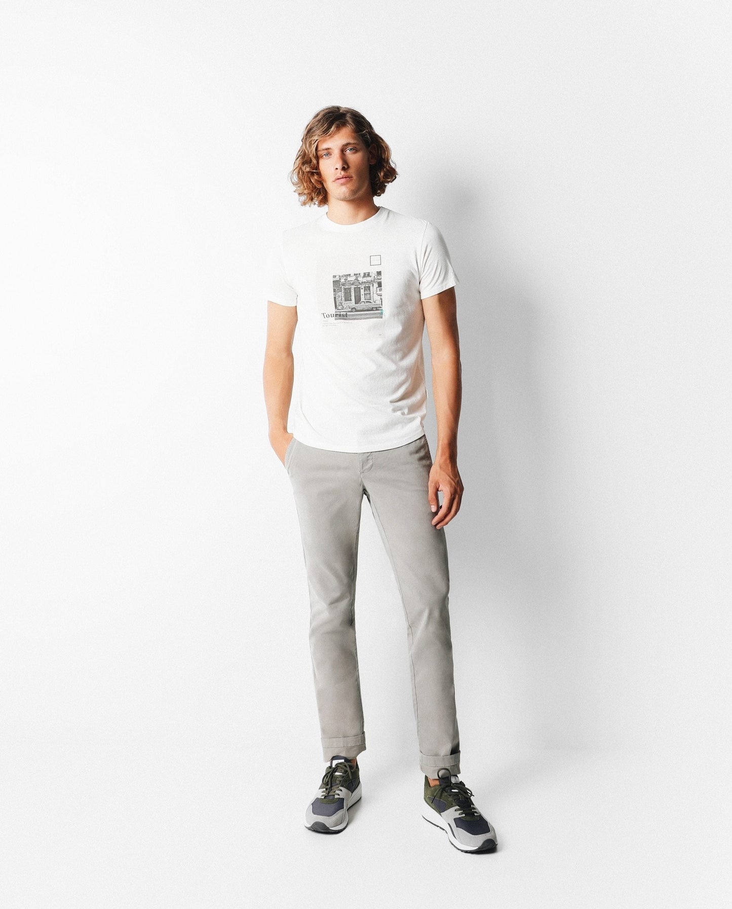 PANTALÓN CHINO BÁSICO