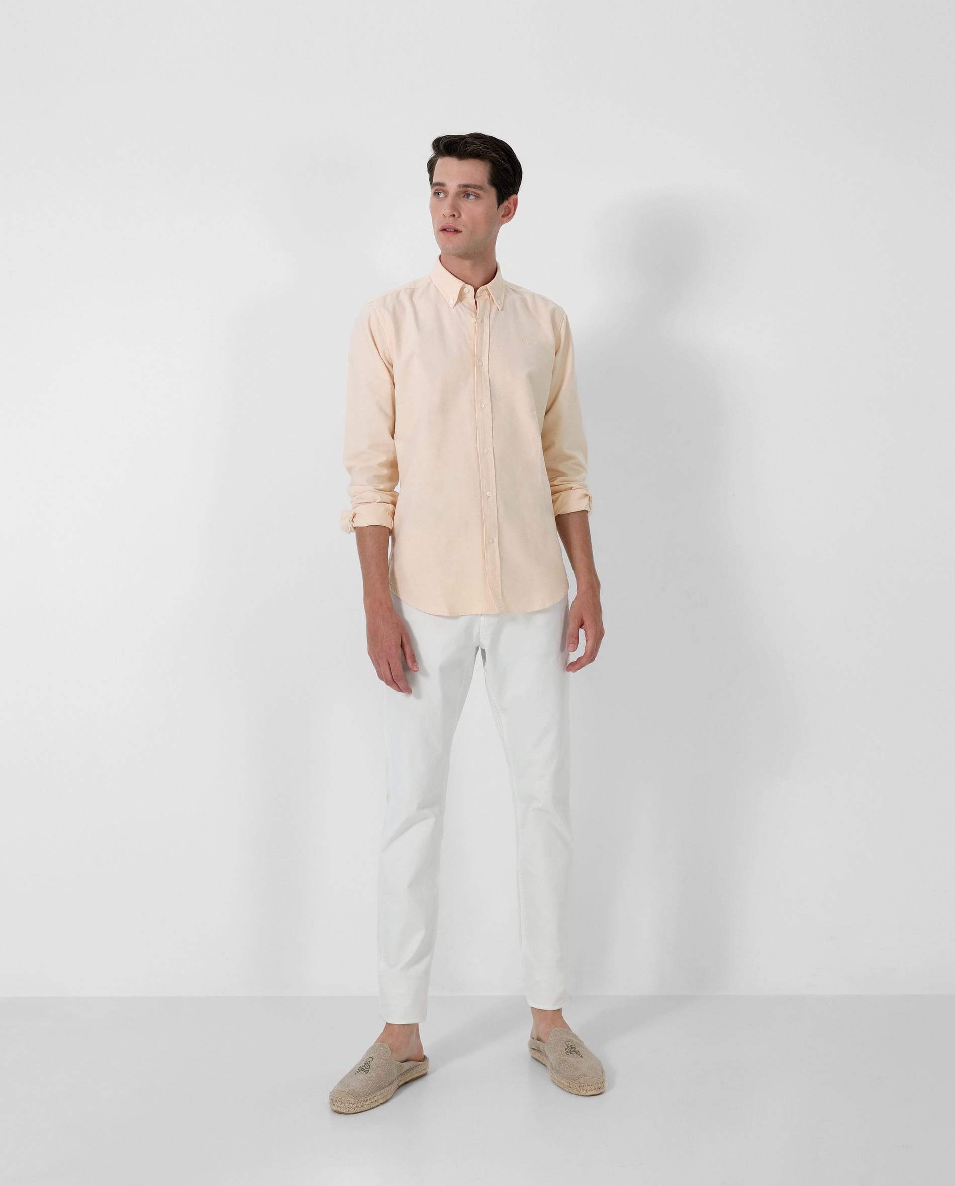 CAMISA OXFORD BÁSICA