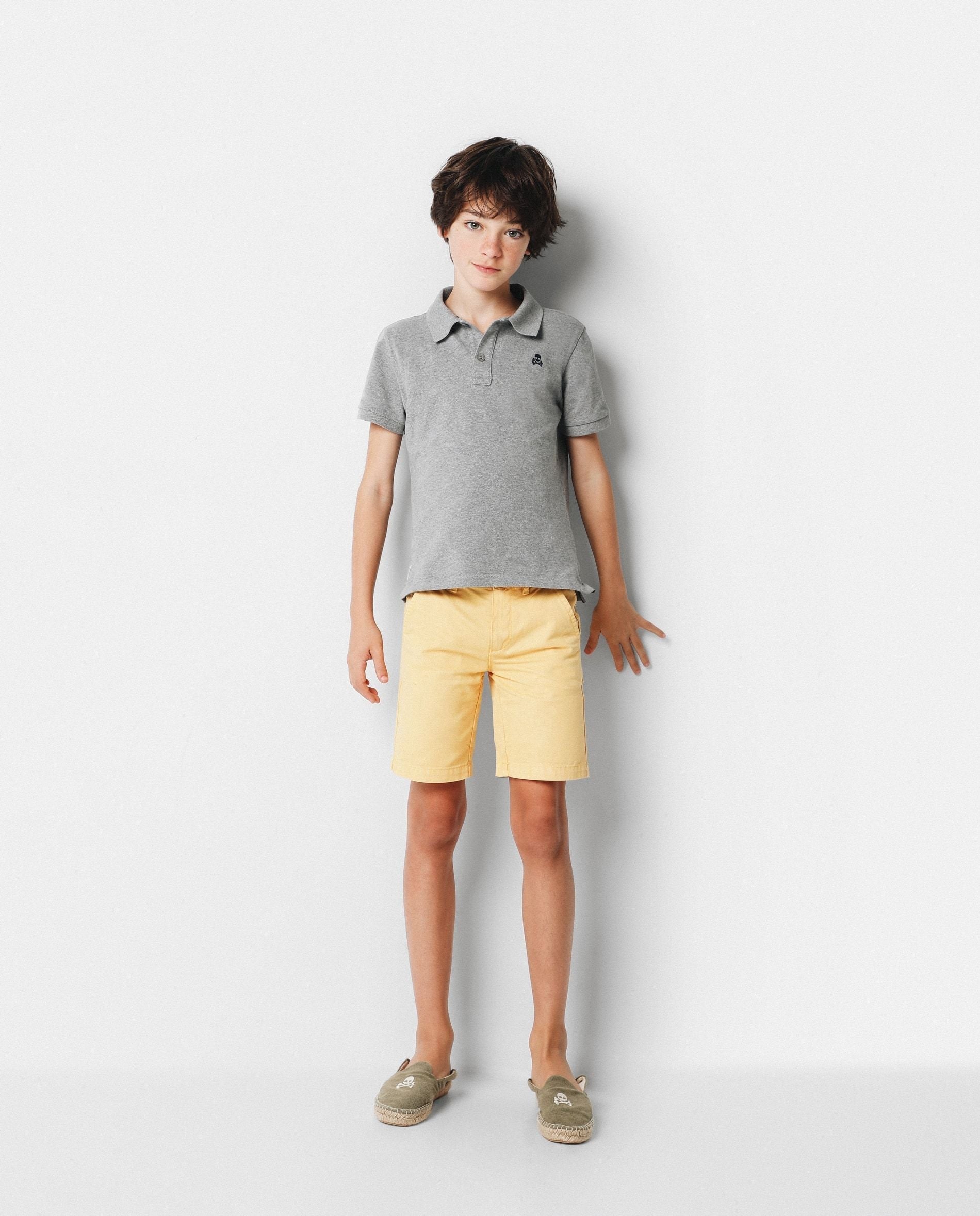 BERMUDAS BÁSICAS