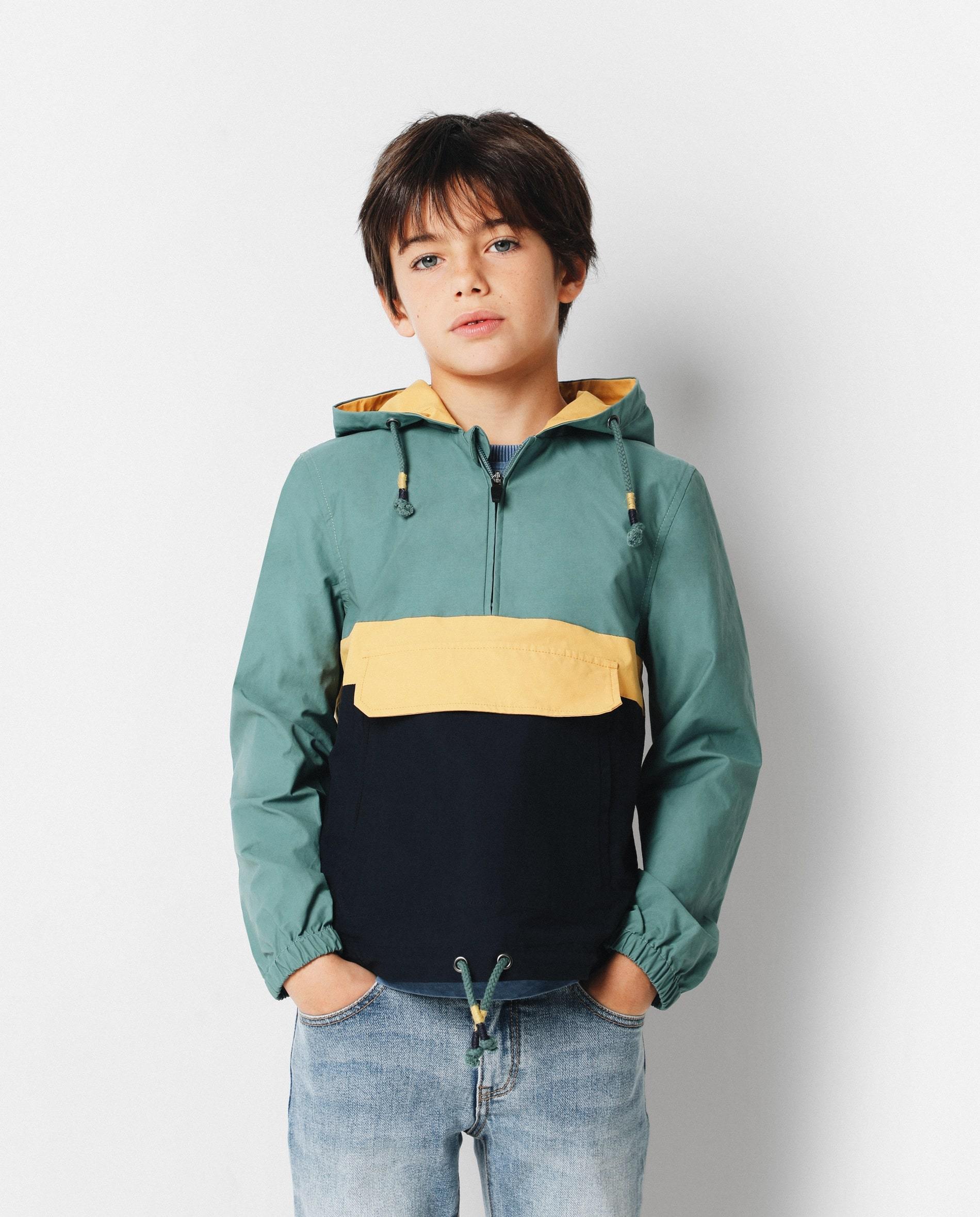 CHAQUETA CANGURO COLOR BLOCK