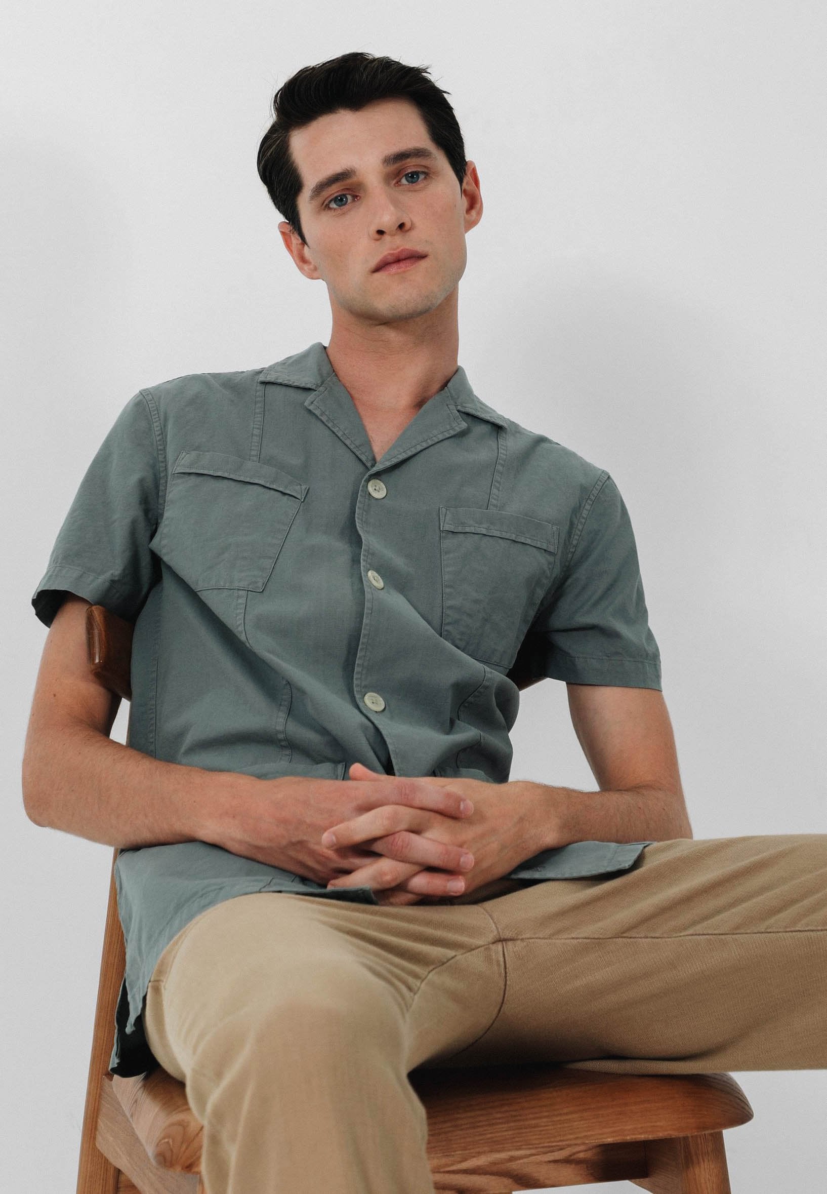 CAMISA MANGA CORTA BOLSILLOS