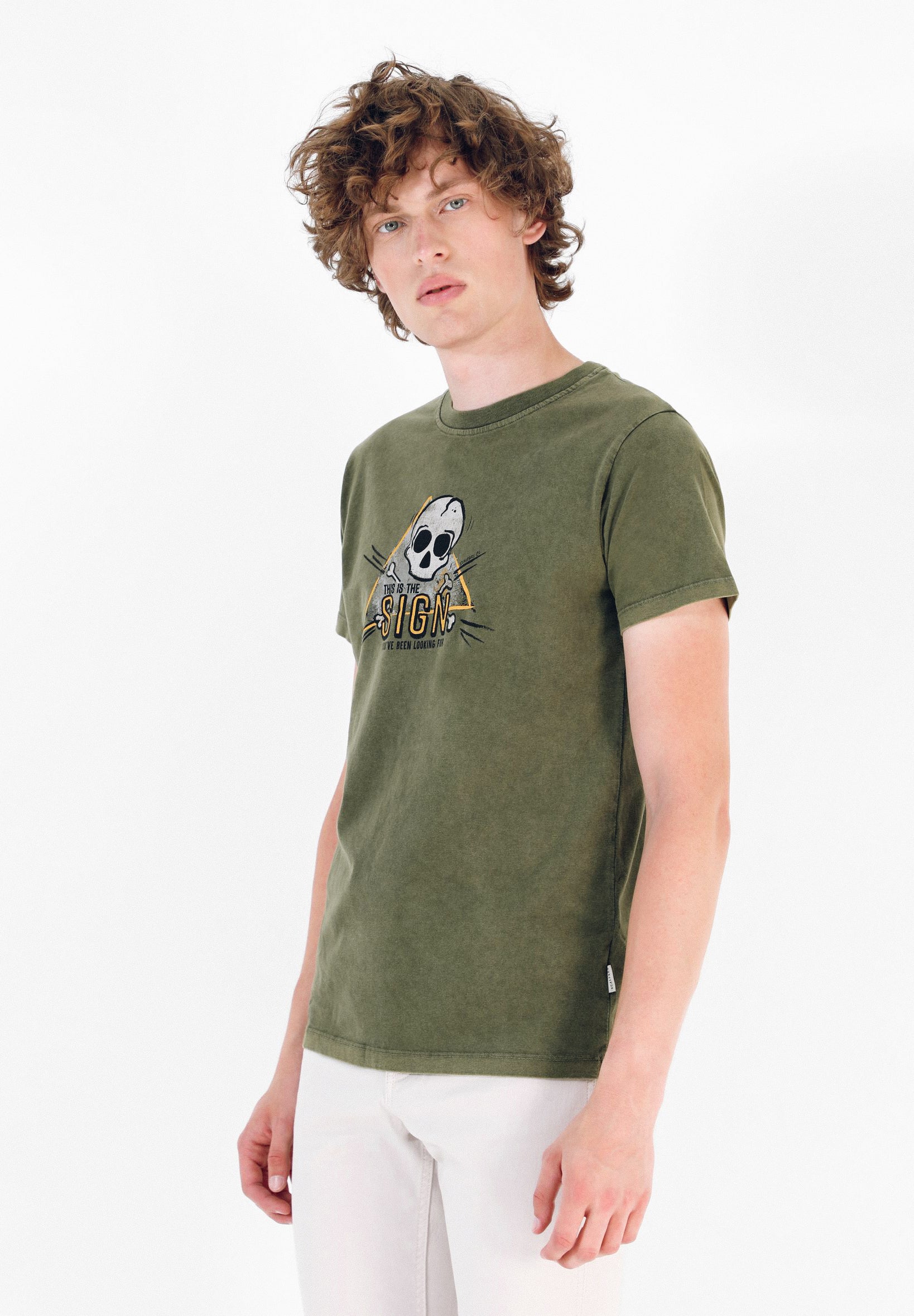 CAMISETA LAVADA PRINT SEÑAL