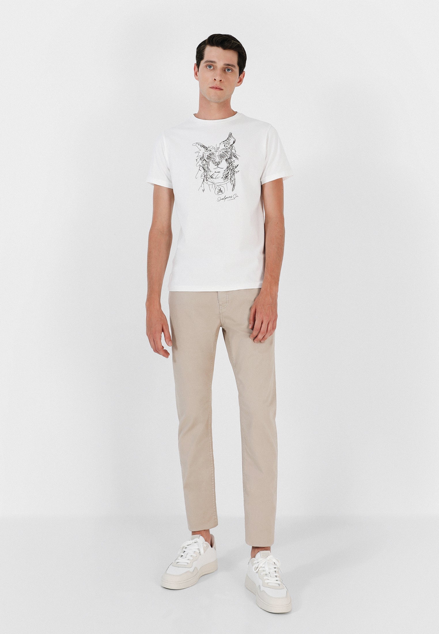 CAMISETA DIBUJO BORDADO