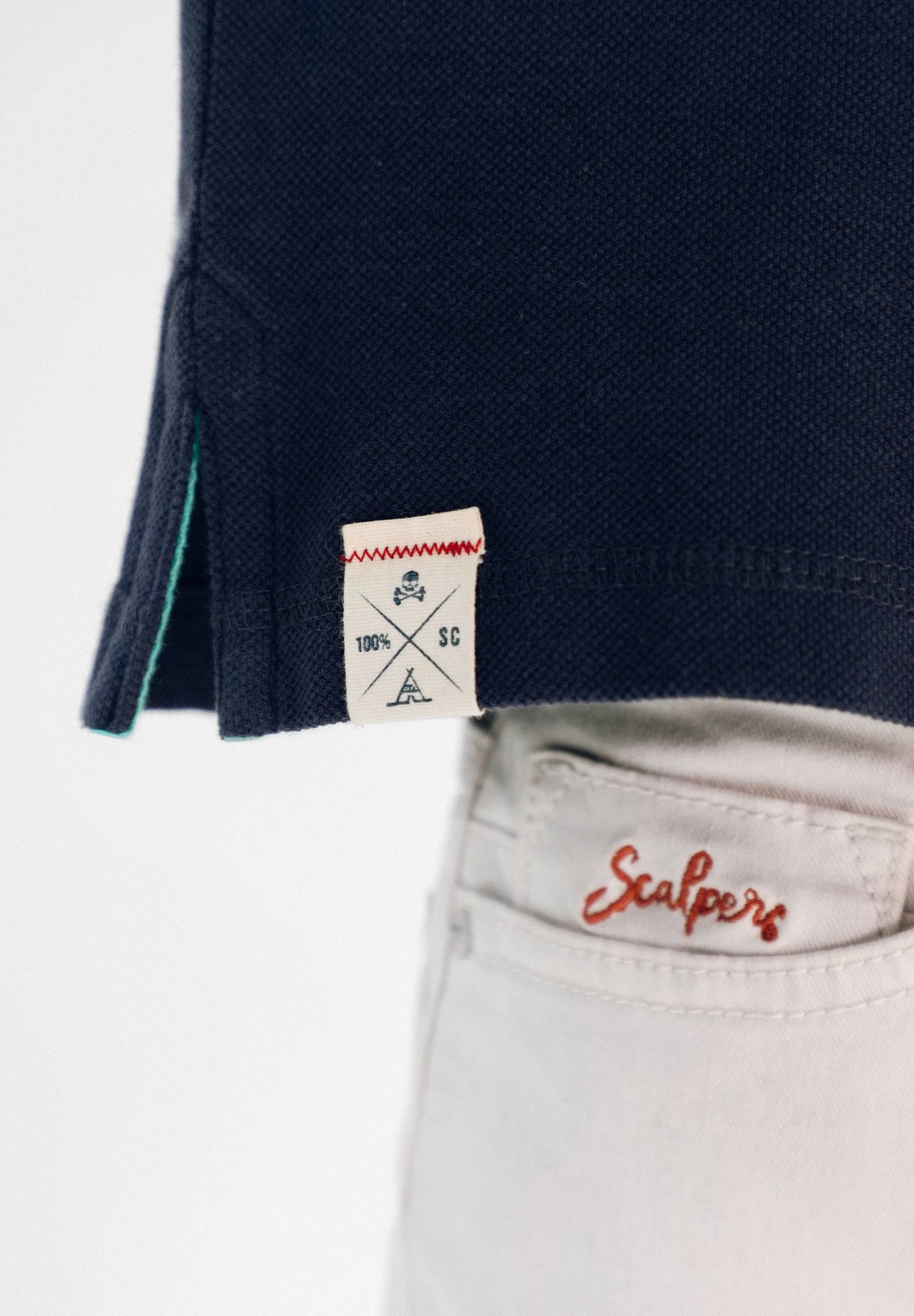 POLO MANGA LARGA CALAVERA TRASERA