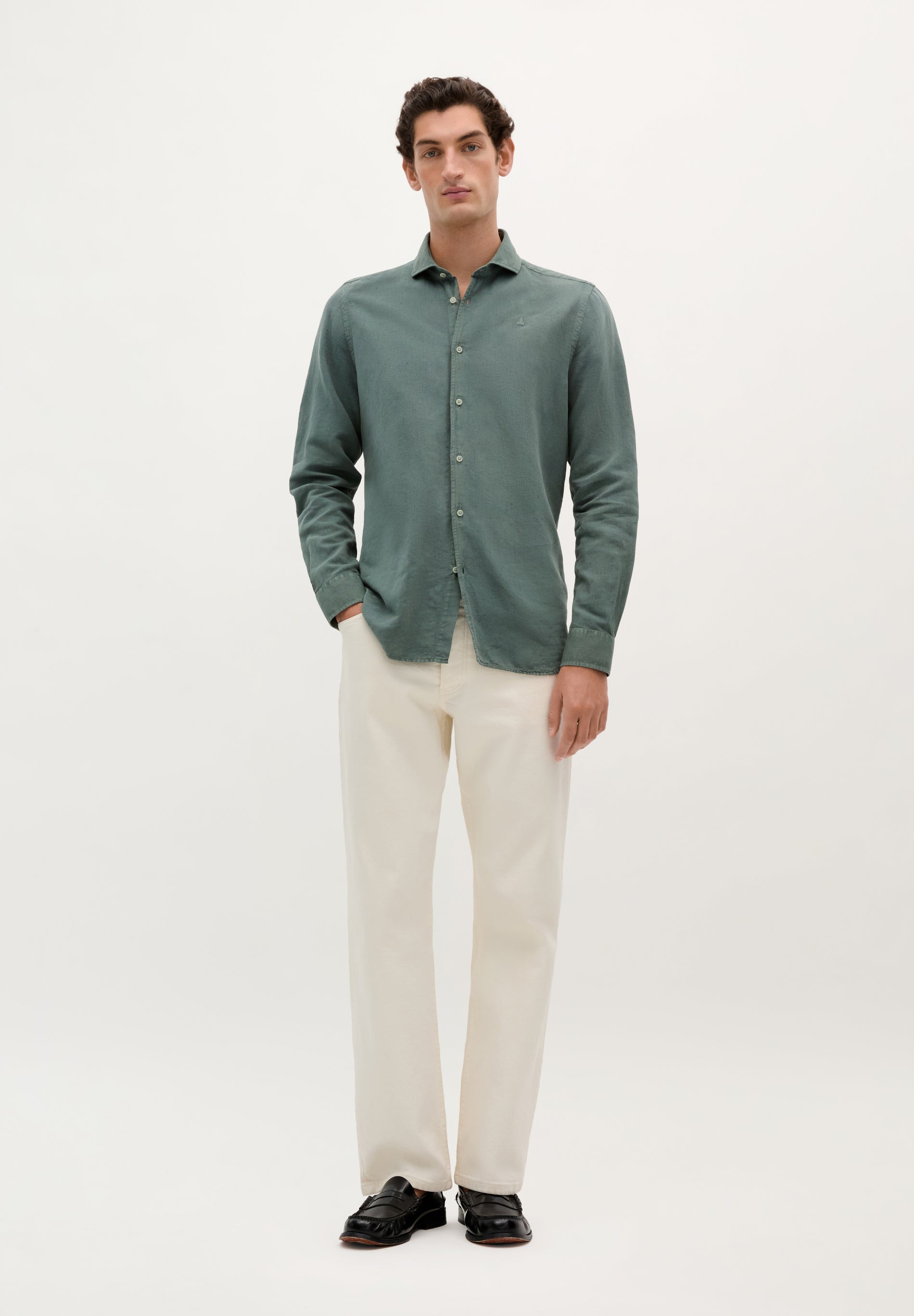 PANTALÓN PINZAS LINO