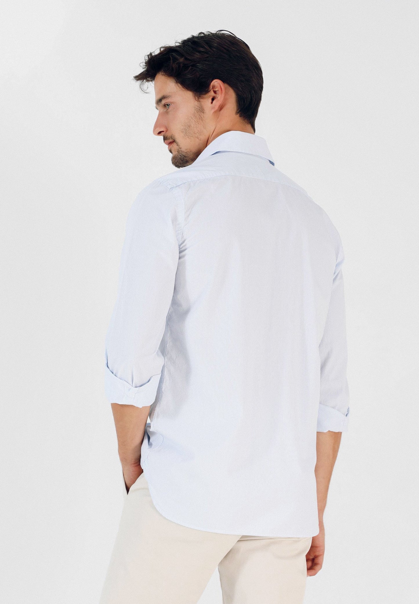 CAMISA CLÁSICA CALAVERA BAJO