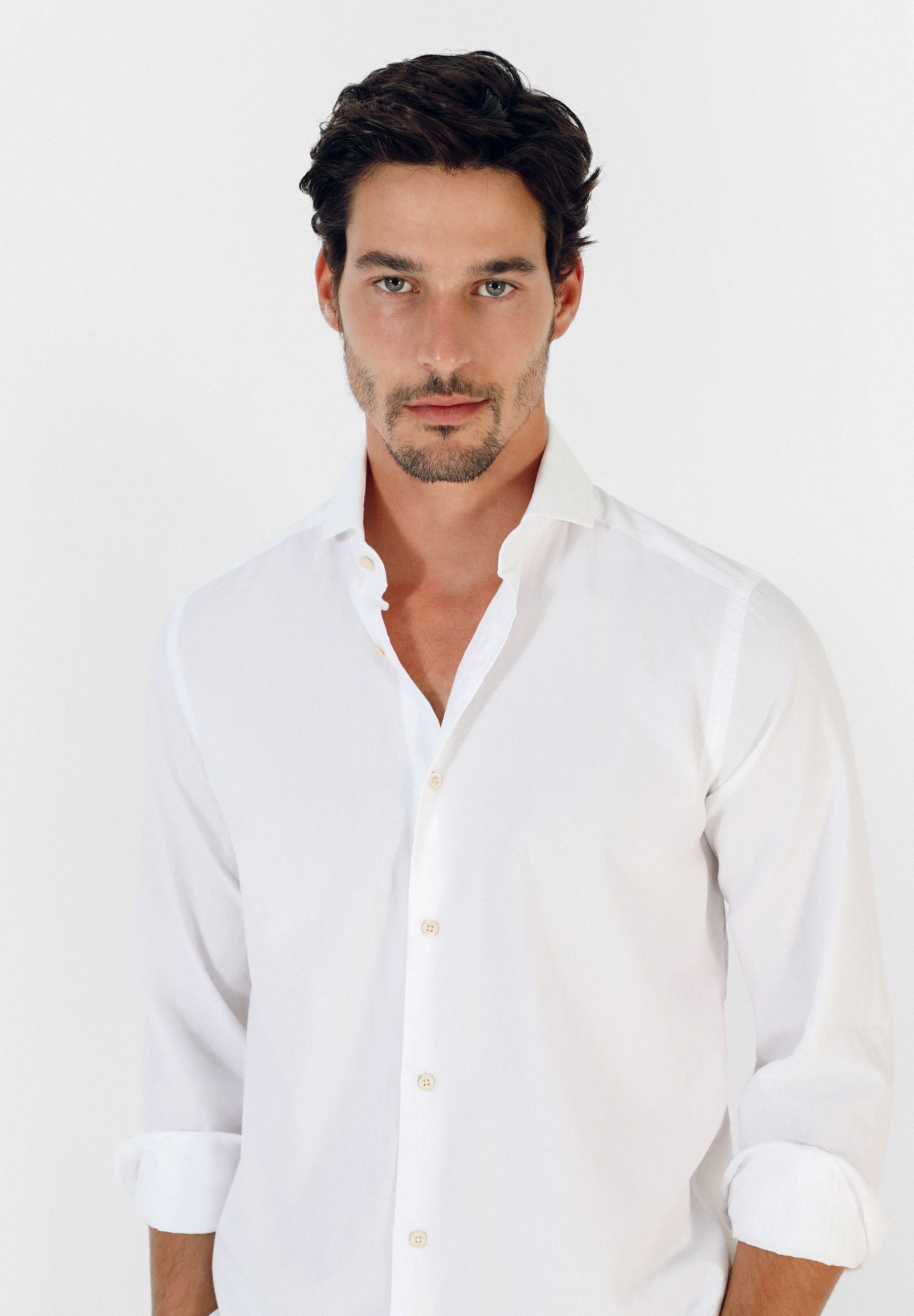 CAMISA CLÁSICA CALAVERA BAJO