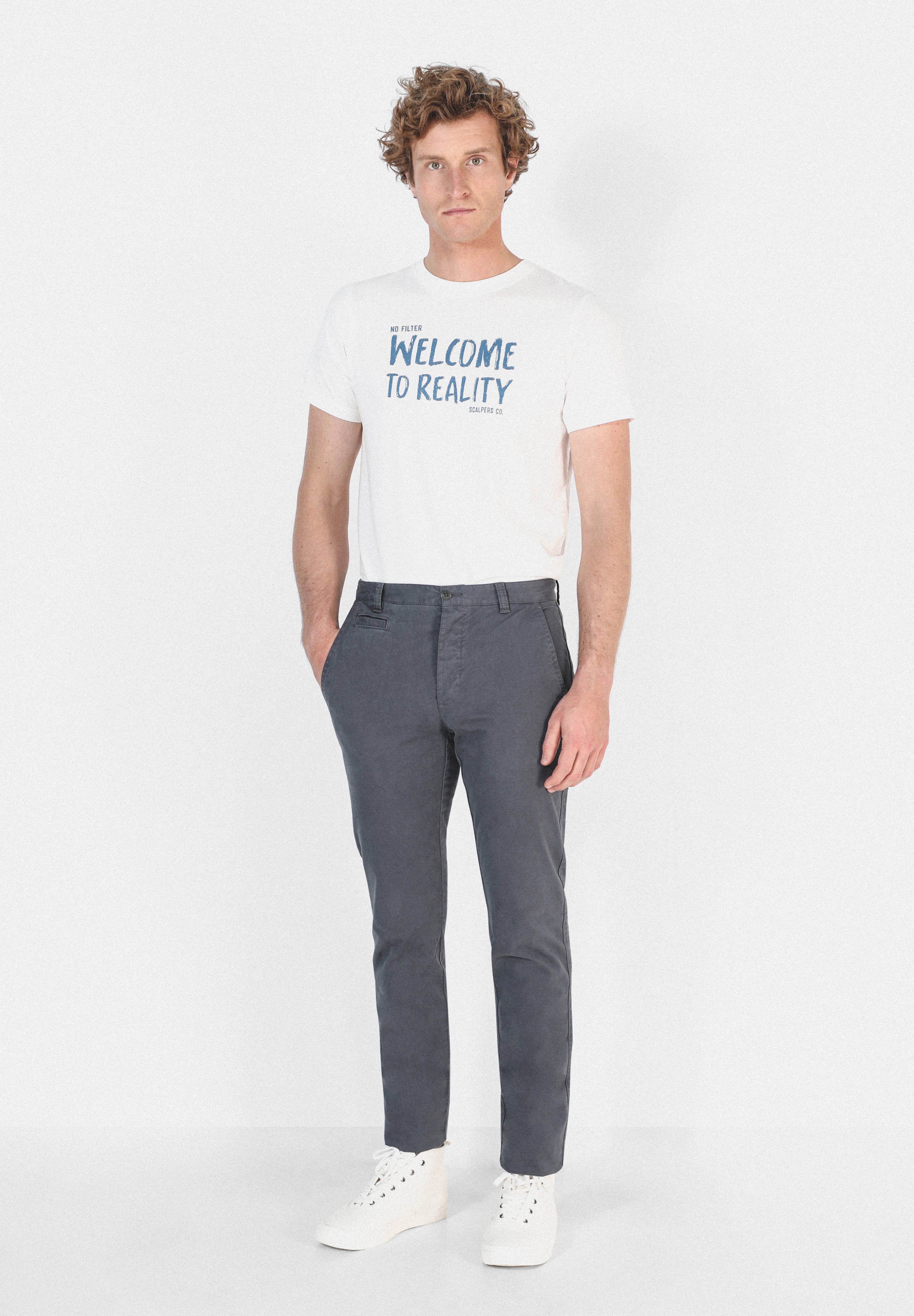 PANTALÓN CHINO CASUAL