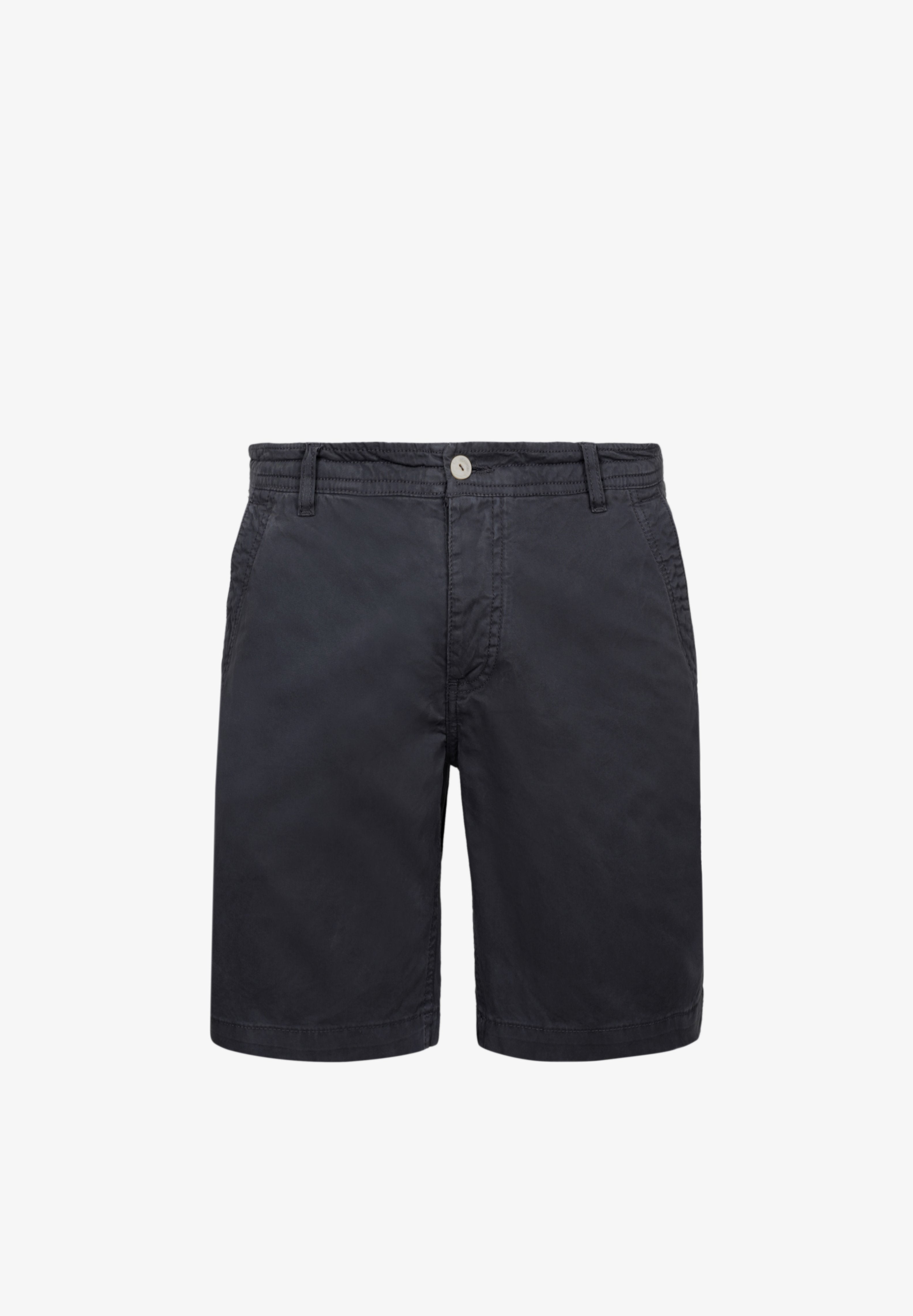 BERMUDAS BÁSICAS