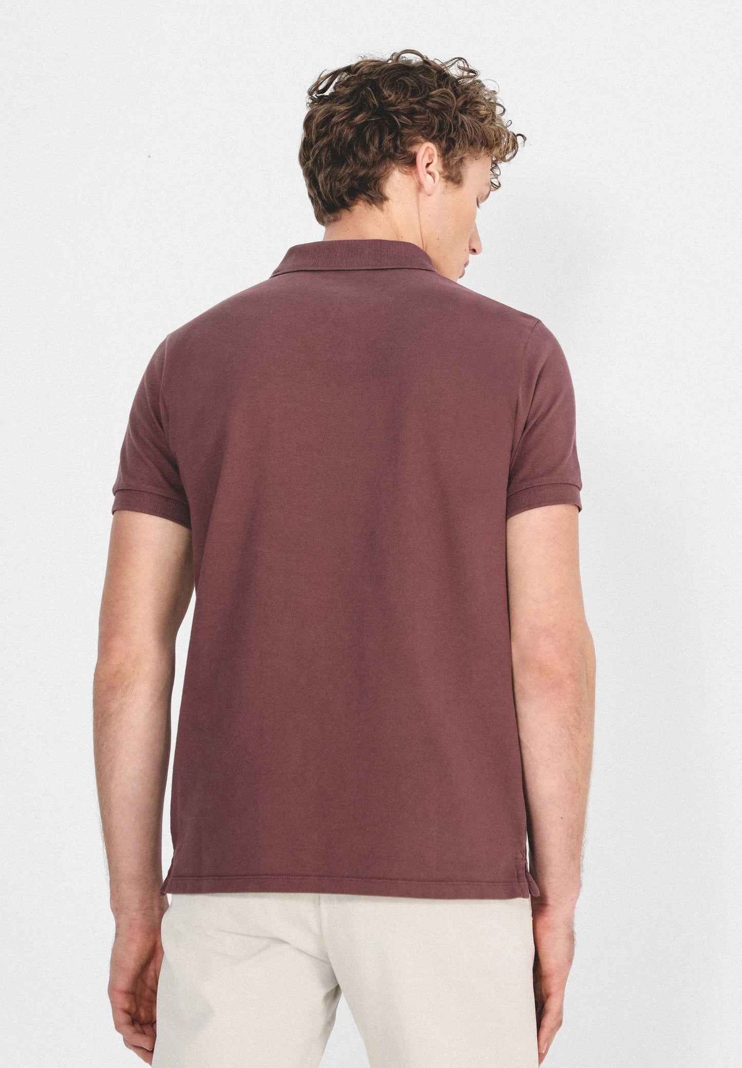 POLO BÁSICO CALAVERA