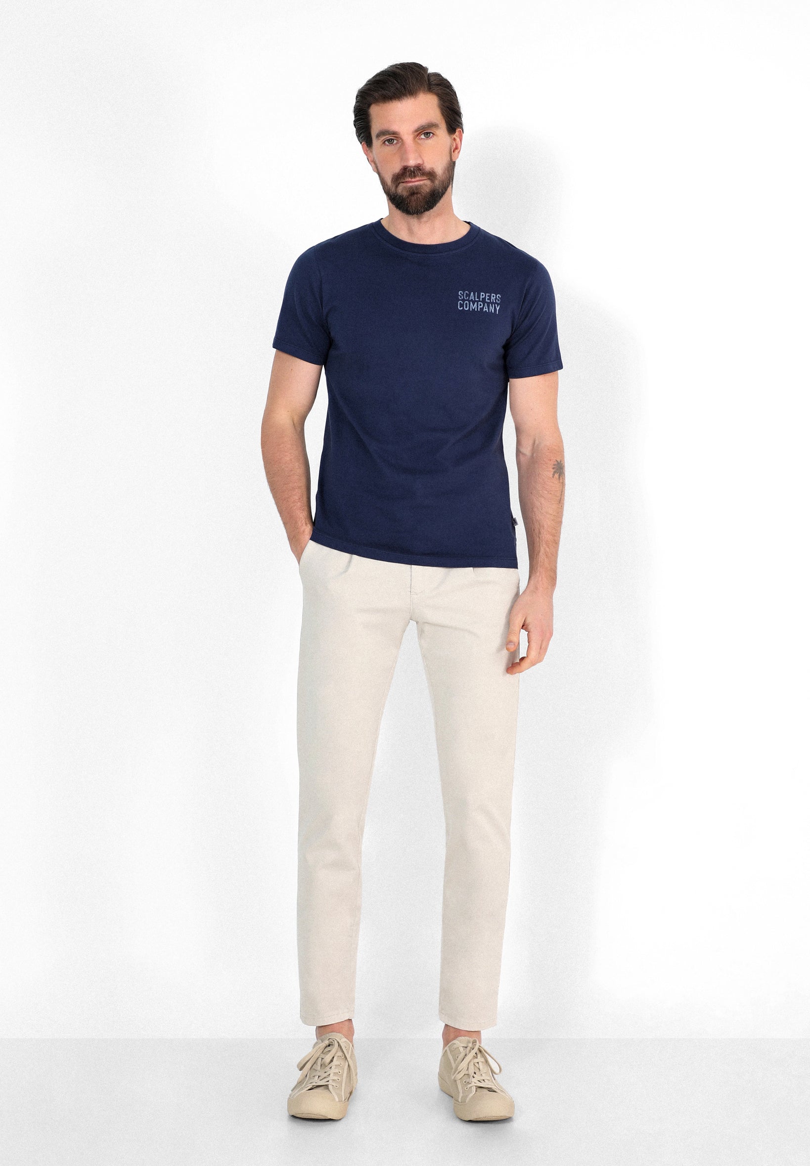 CAMISETA PRINT TRASERO