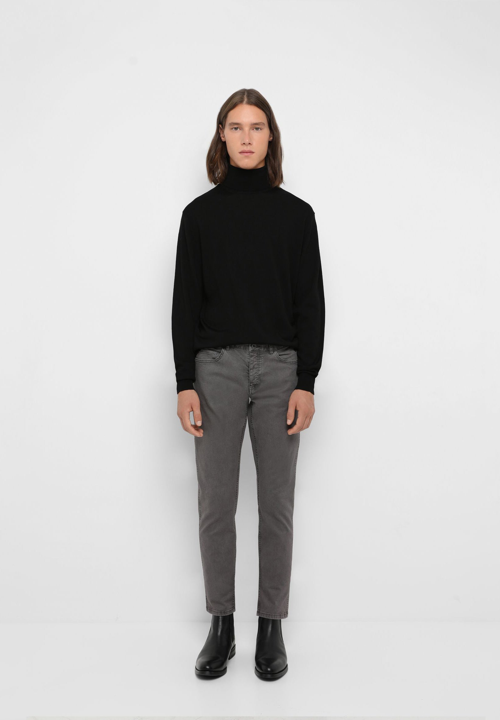 PANTALÓN CINCO BOLSILLOS