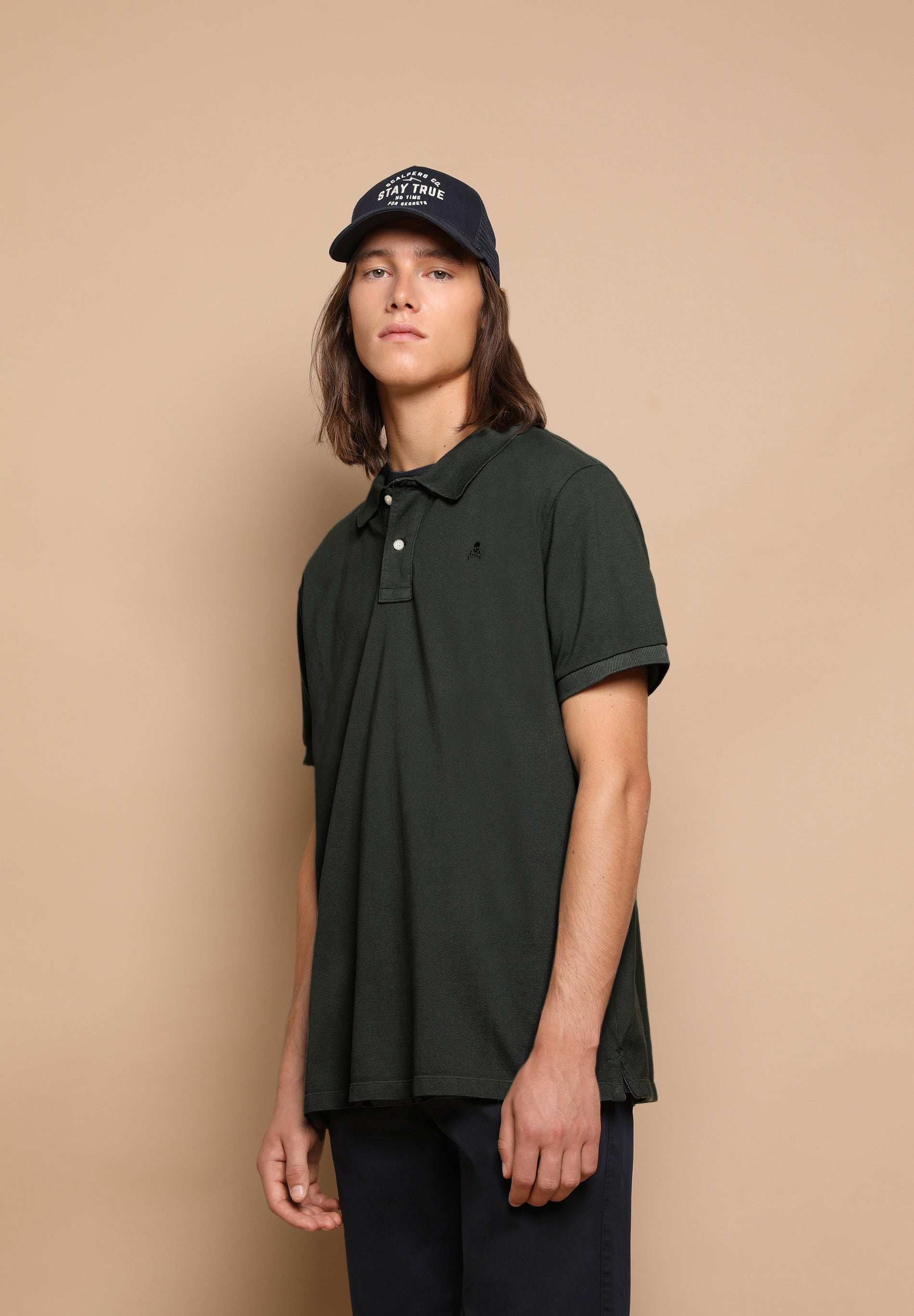 POLO BÁSICO CALAVERA