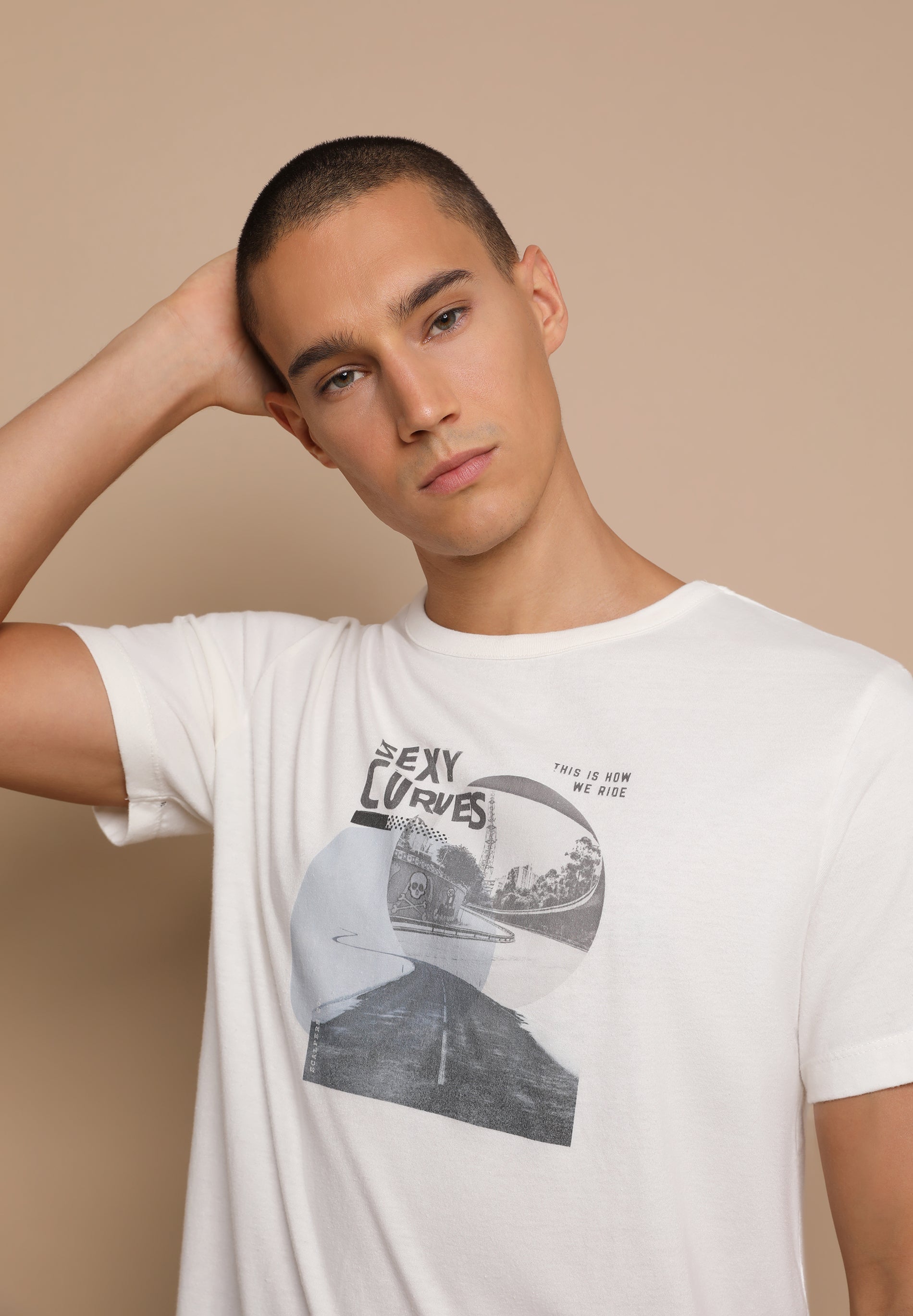 CAMISETA PRINT COLLAGE