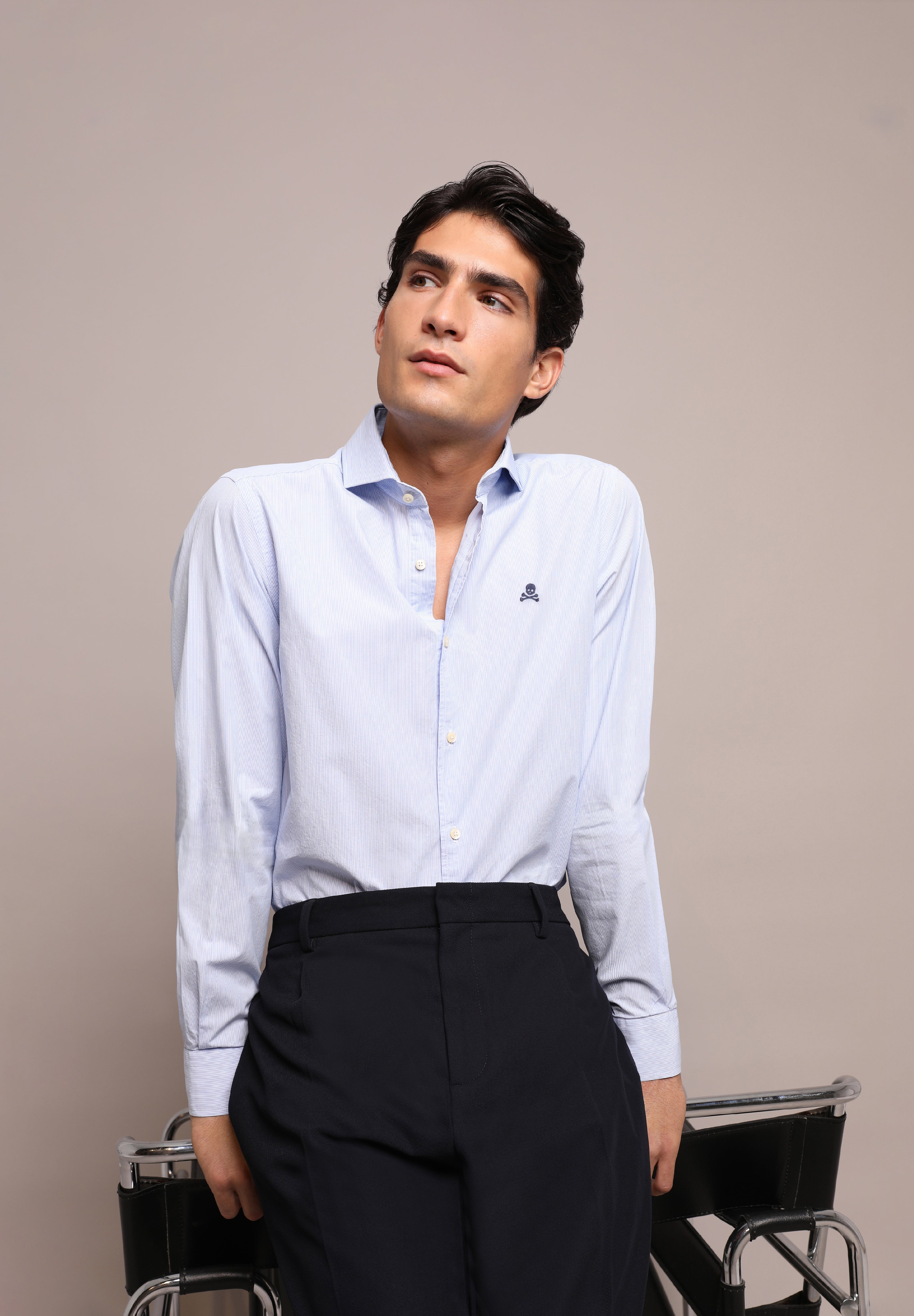 CAMISA CALAVERA CONTRASTE