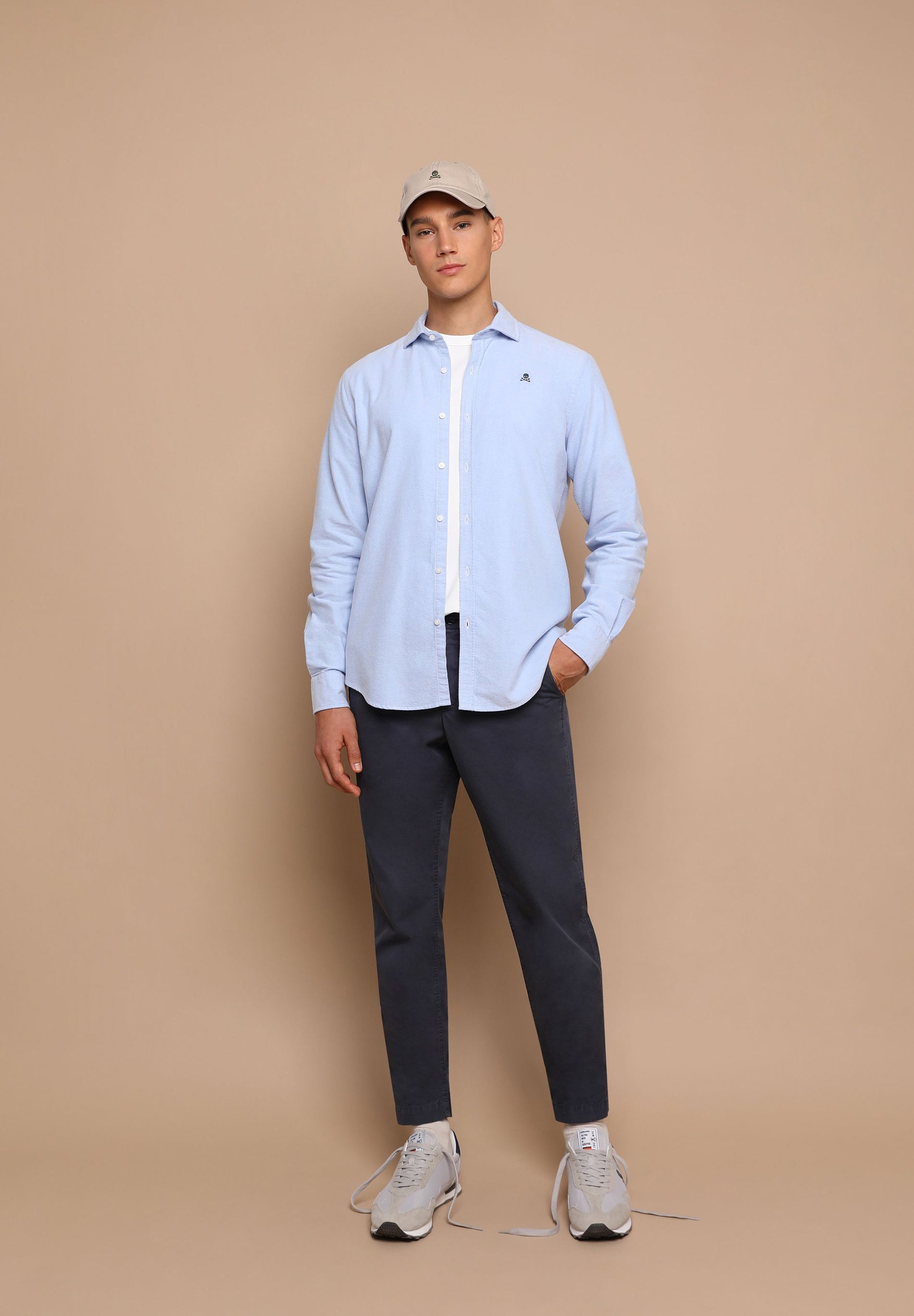 CAMISA OXFORD CALAVERA CONTRASTE