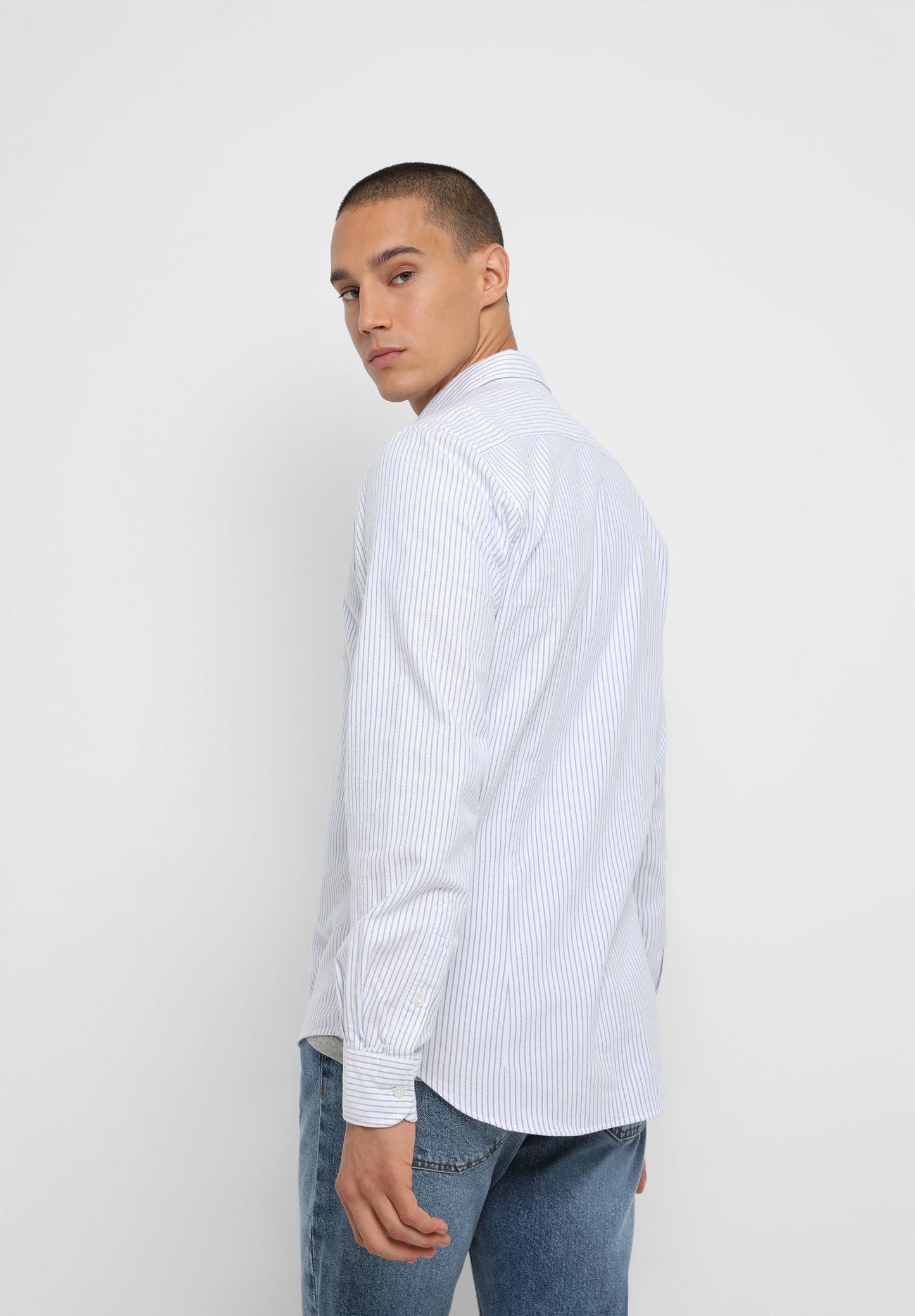 CAMISA OXFORD CALAVERA CONTRASTE