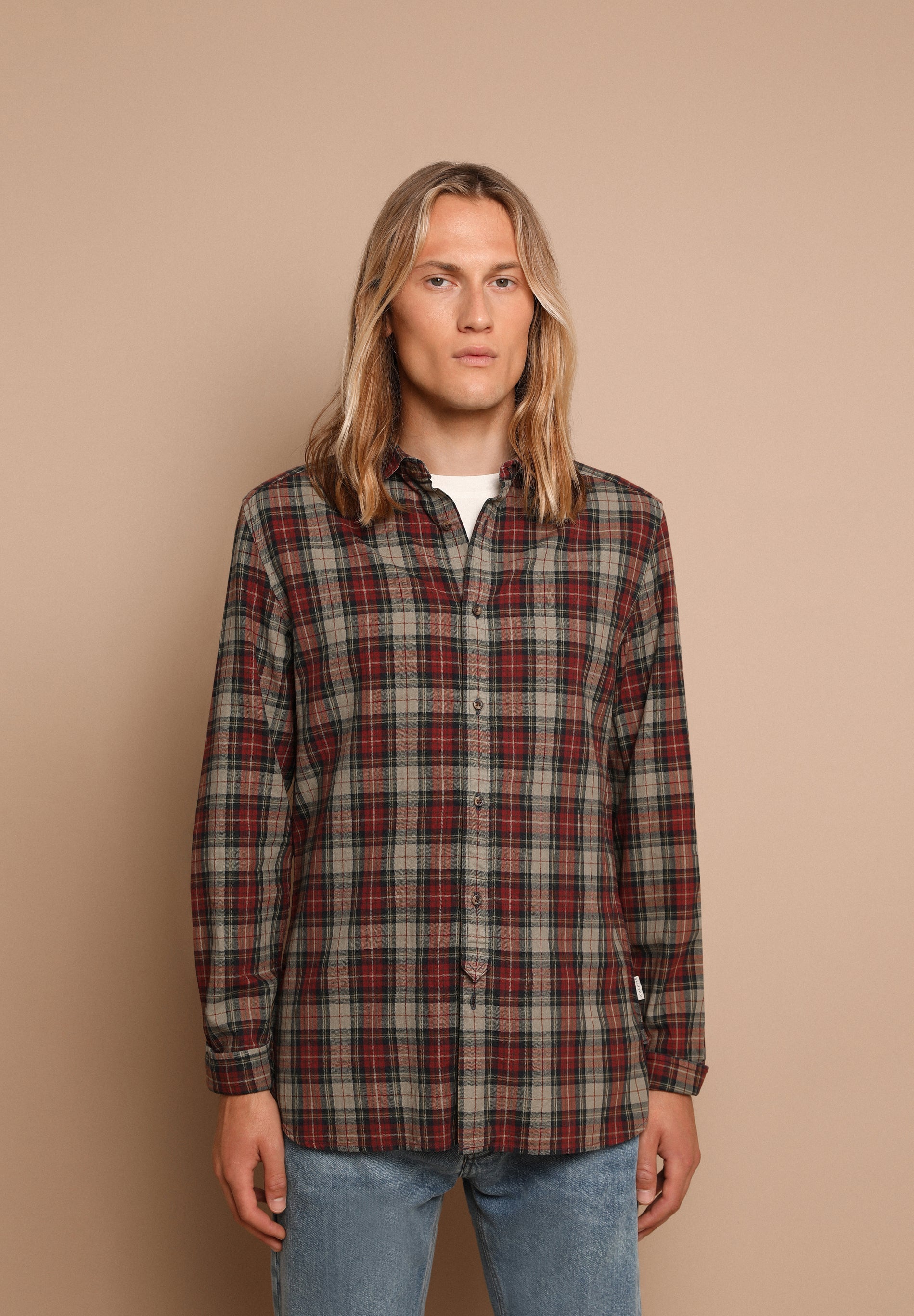 CAMISA TARTÁN CUELLO REDONDEADO