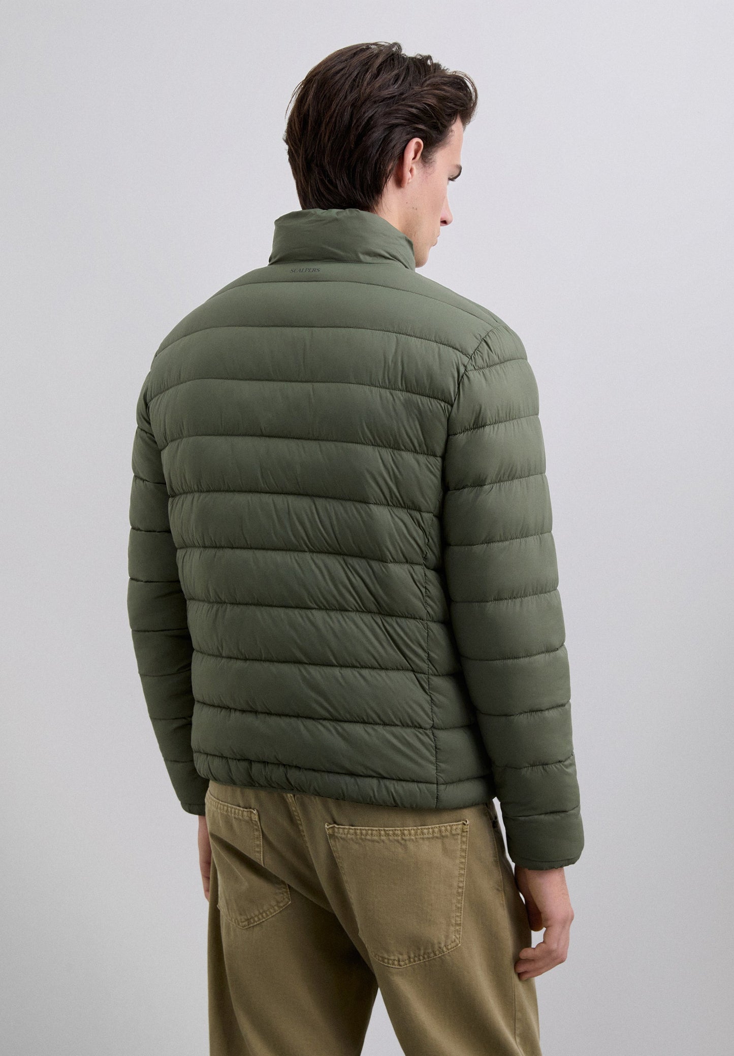 CHAQUETA ACOLCHADA LIGERA